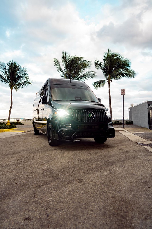 Maybach Sprinter image 1