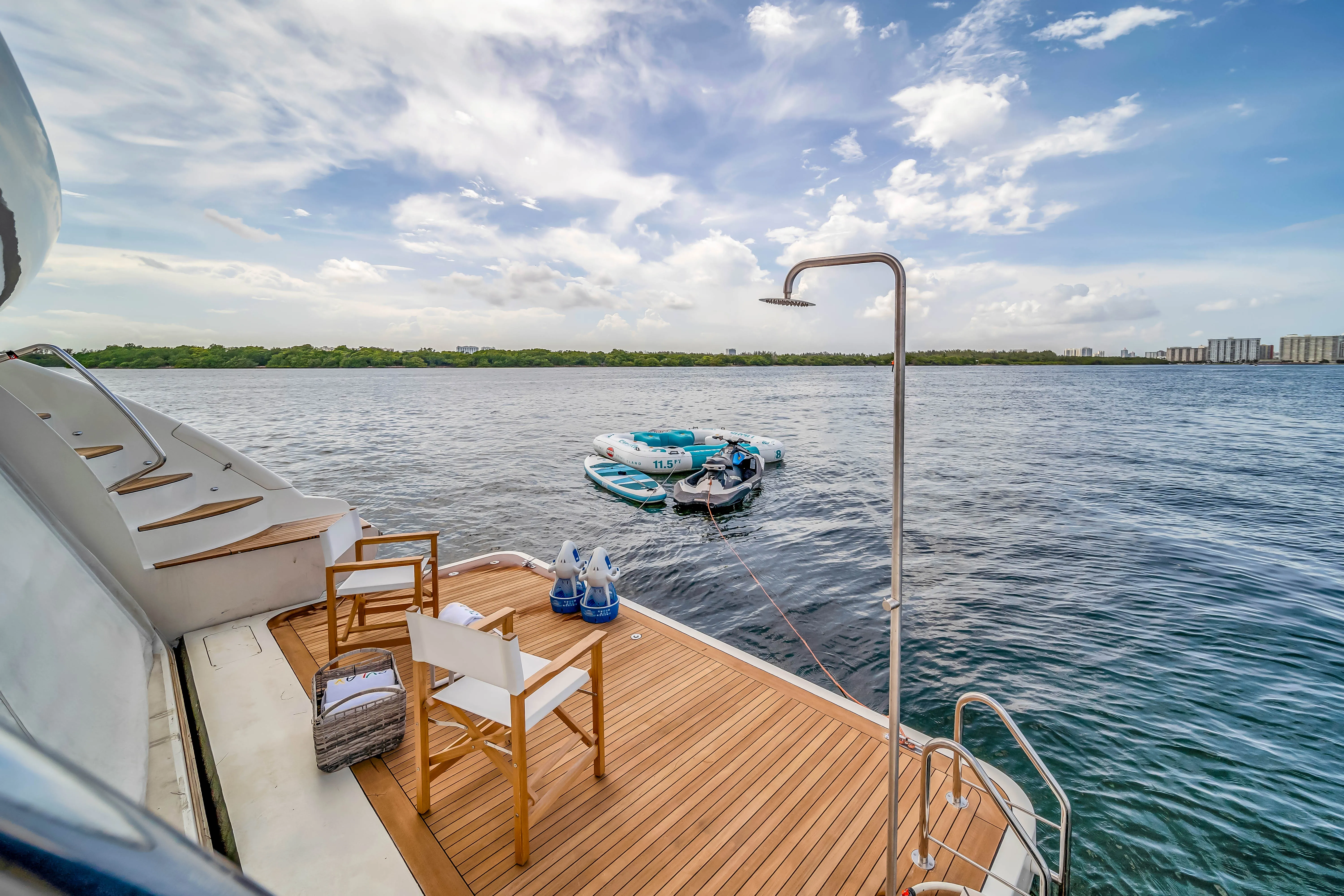 116' Azimut — image 105