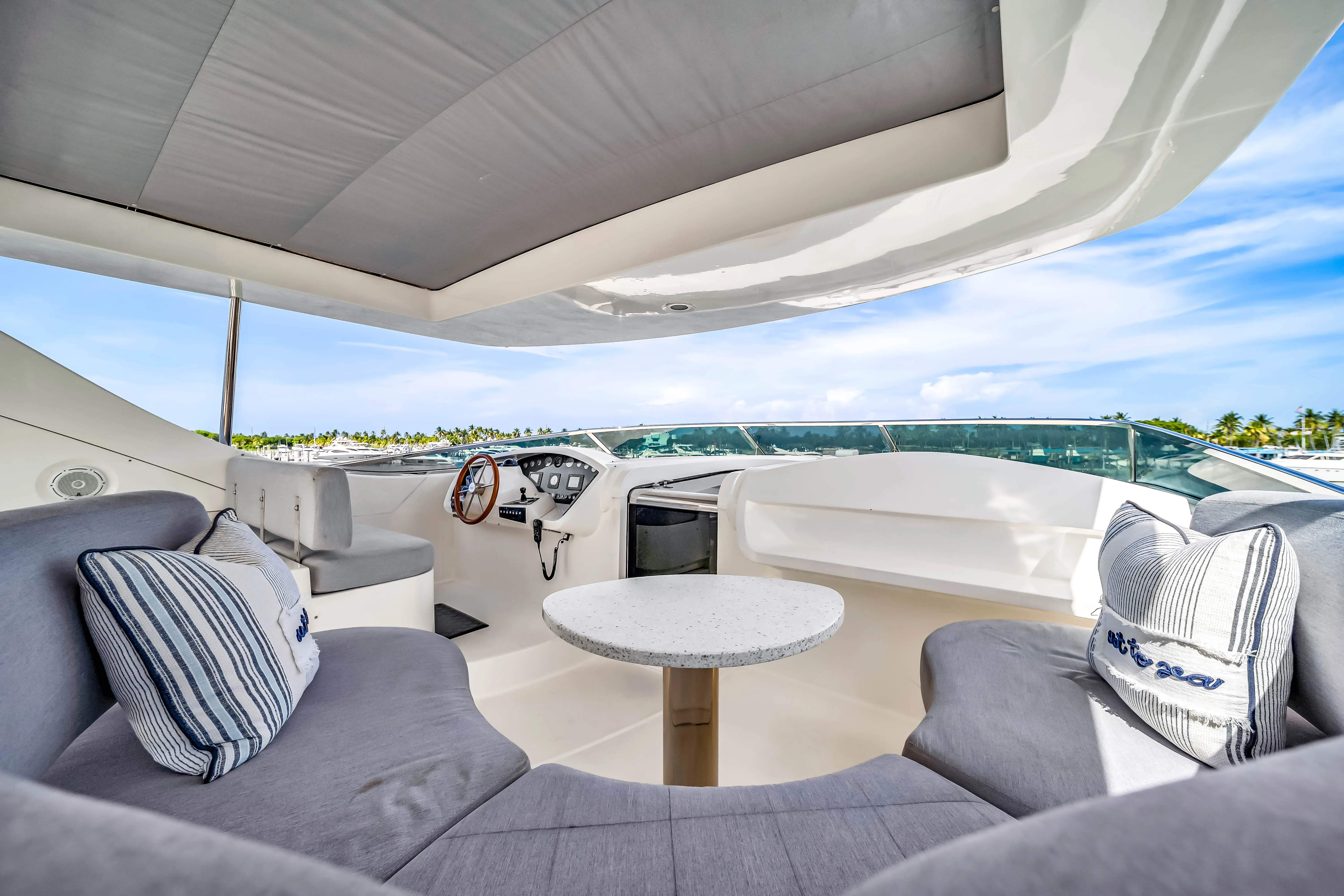 116' Azimut — image 123