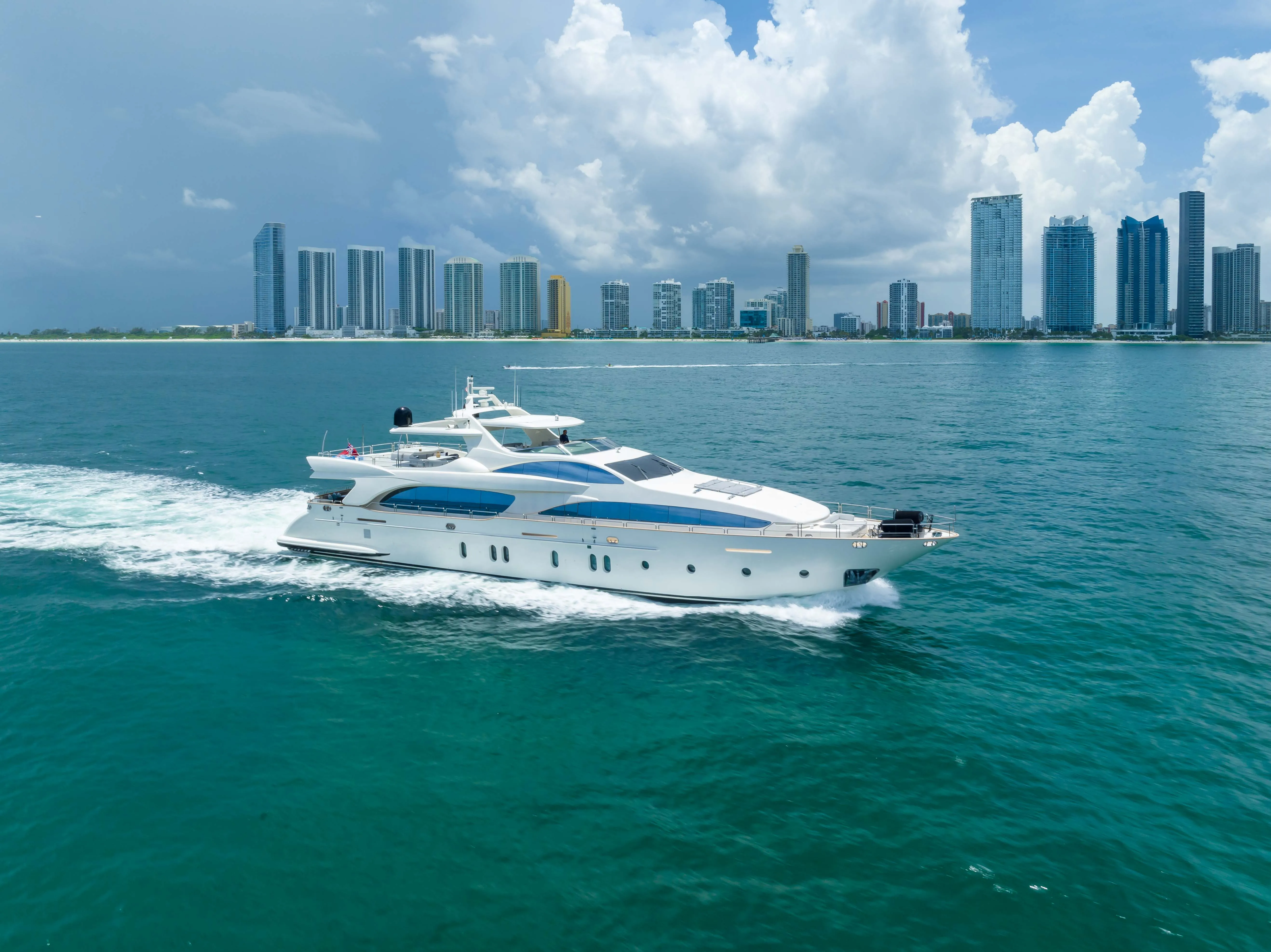 116' Azimut — image 16