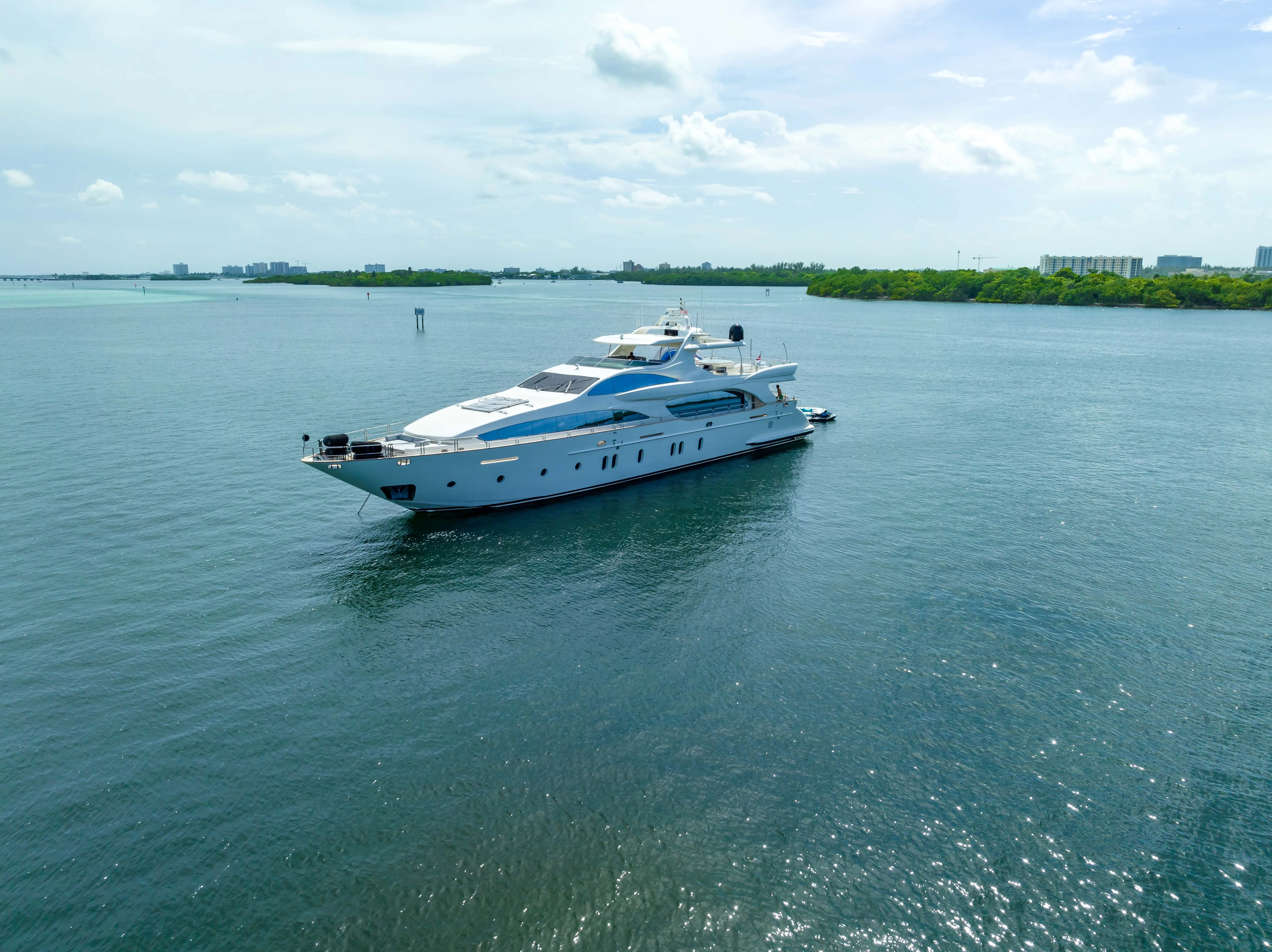 116' Azimut — image 28