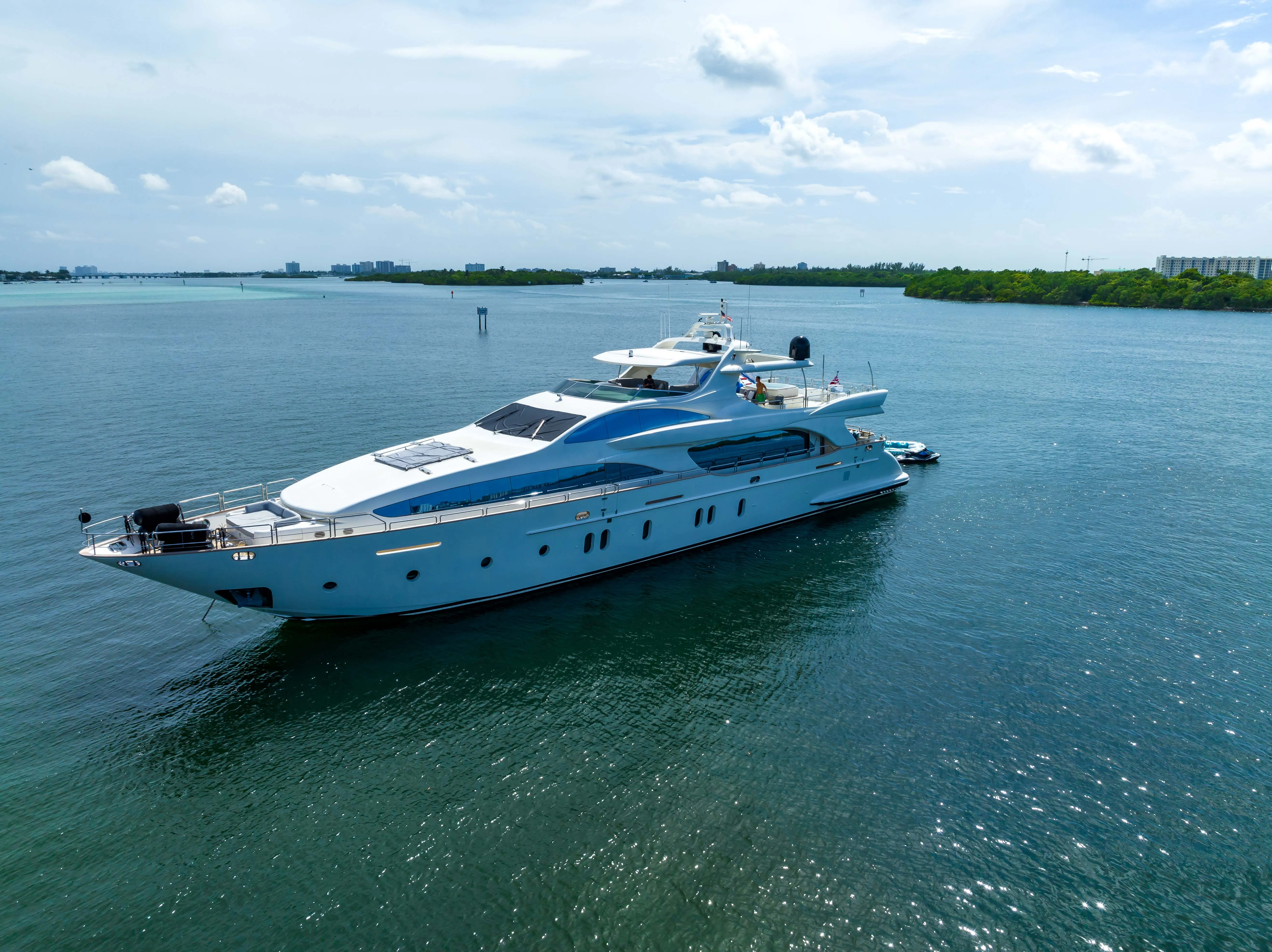 116' Azimut — image 29
