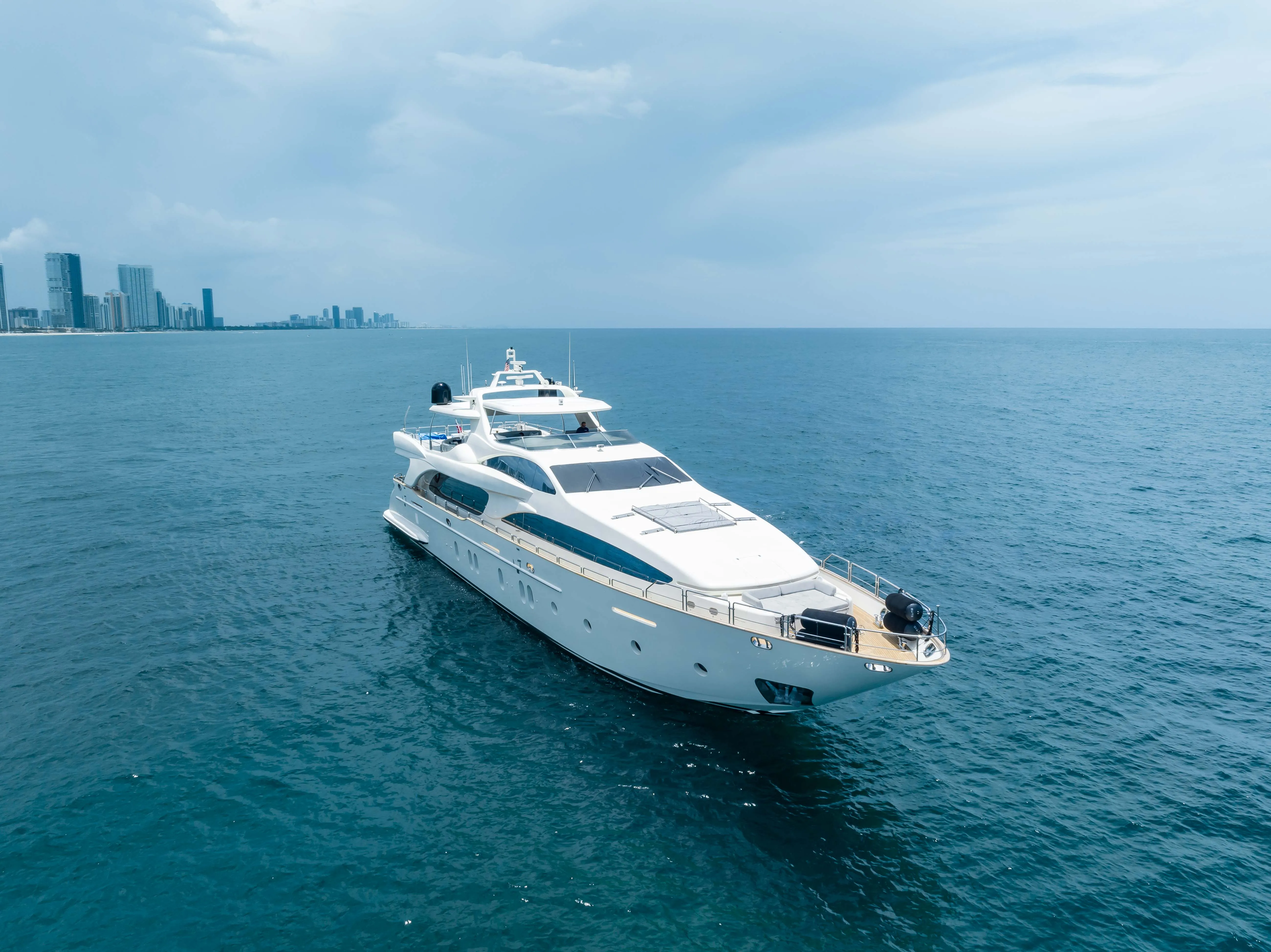 116' Azimut — image 33