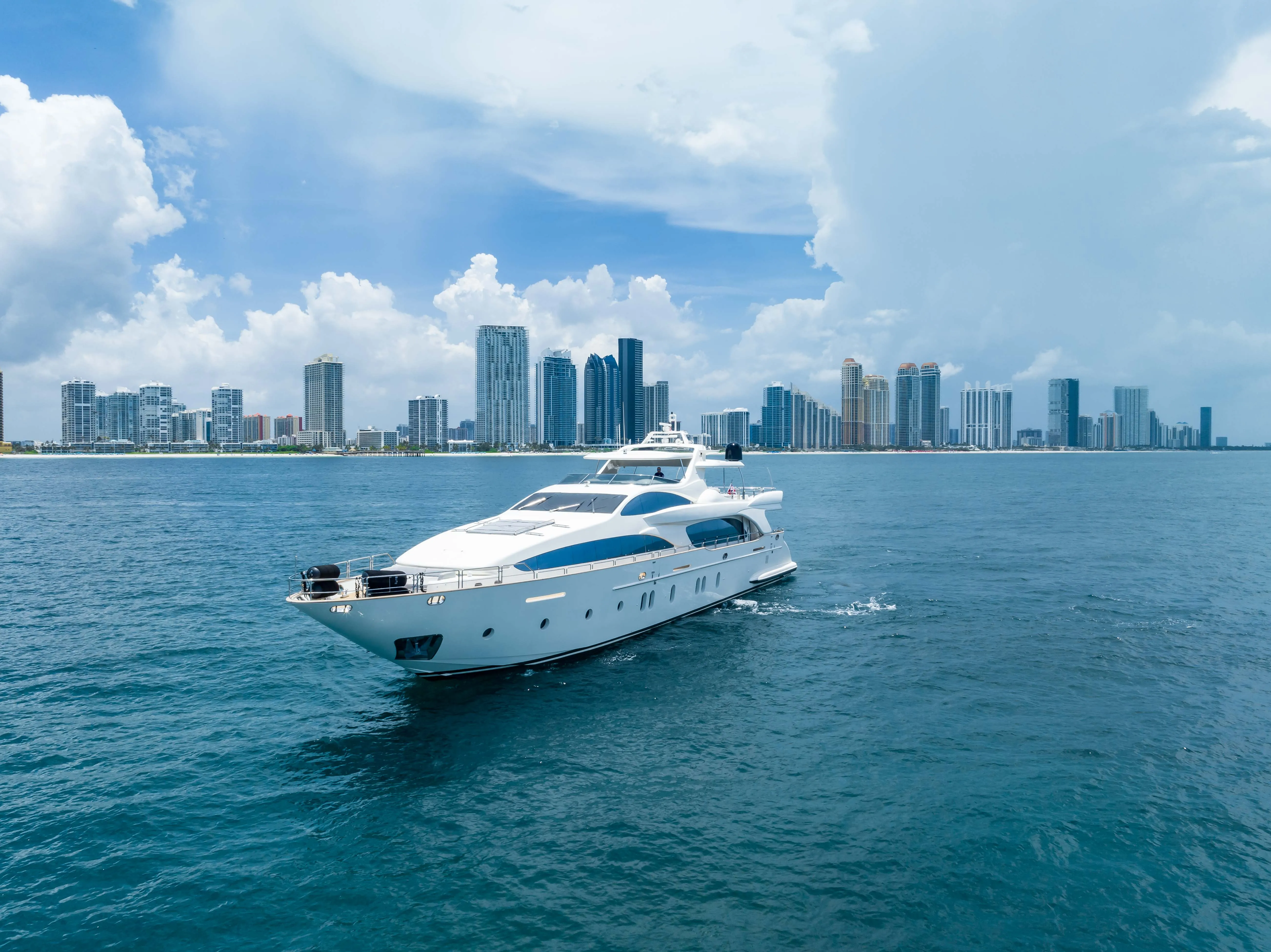 116' Azimut — image 42