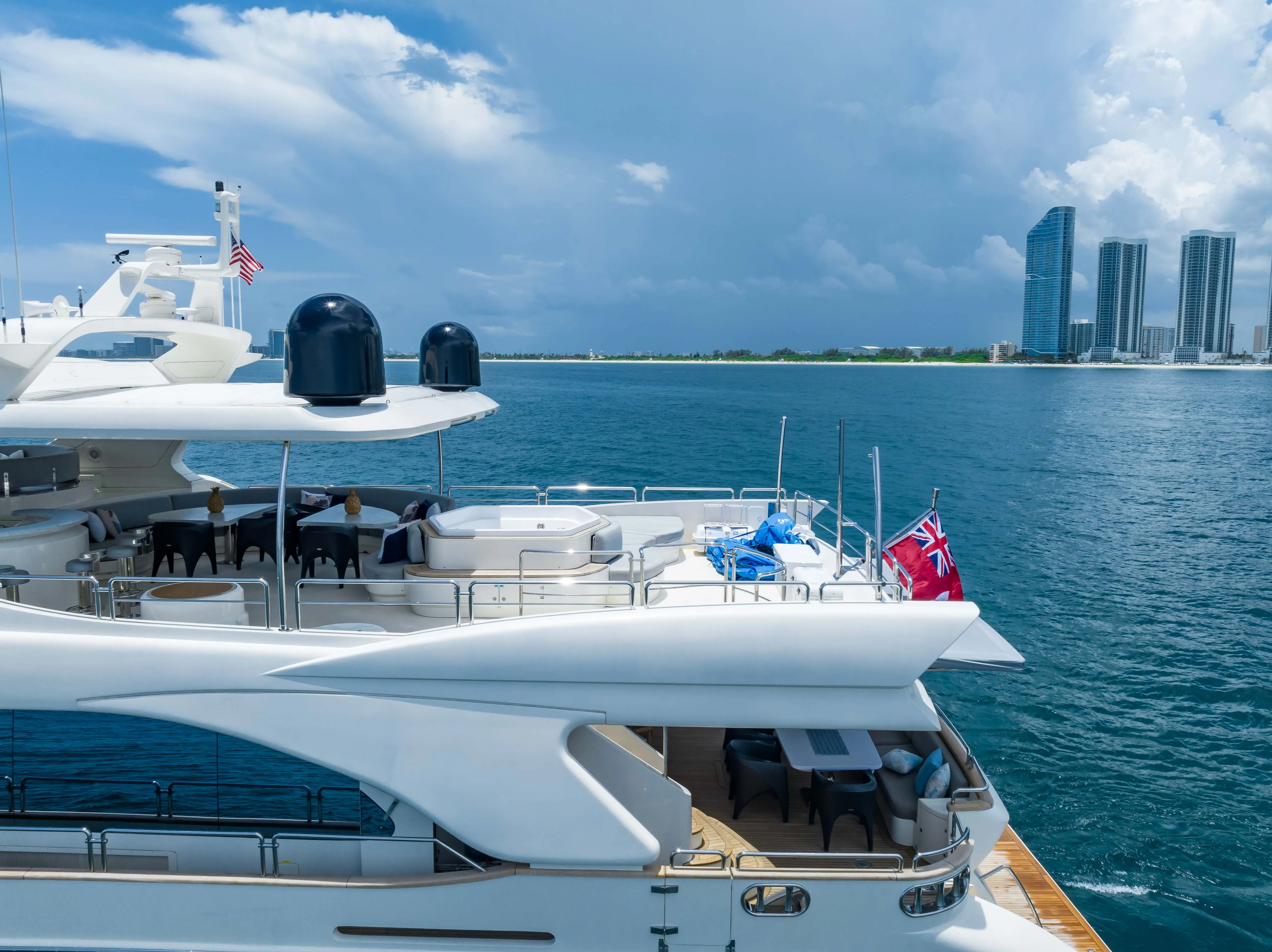 116' Azimut — image 45