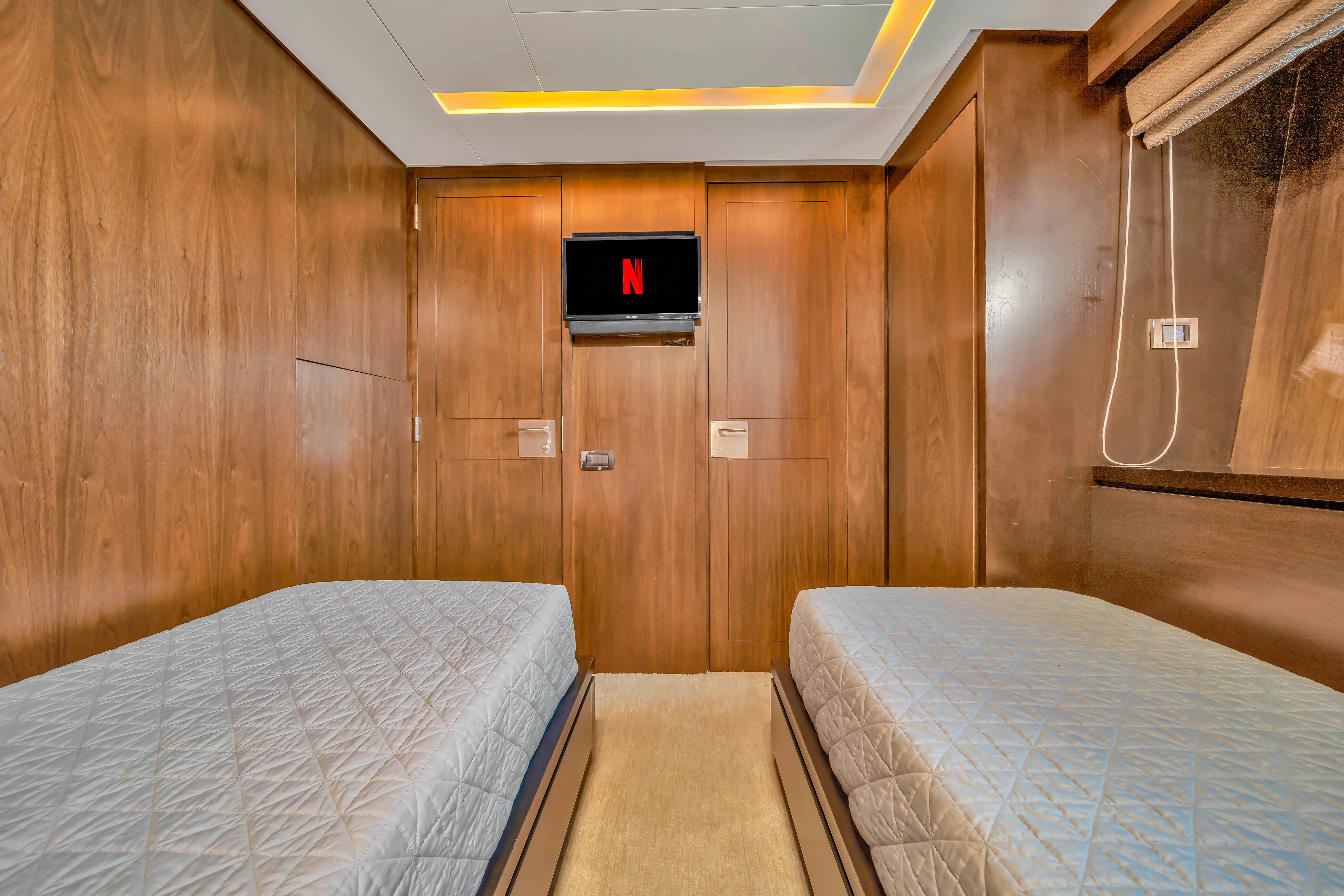 116' Azimut — image 80