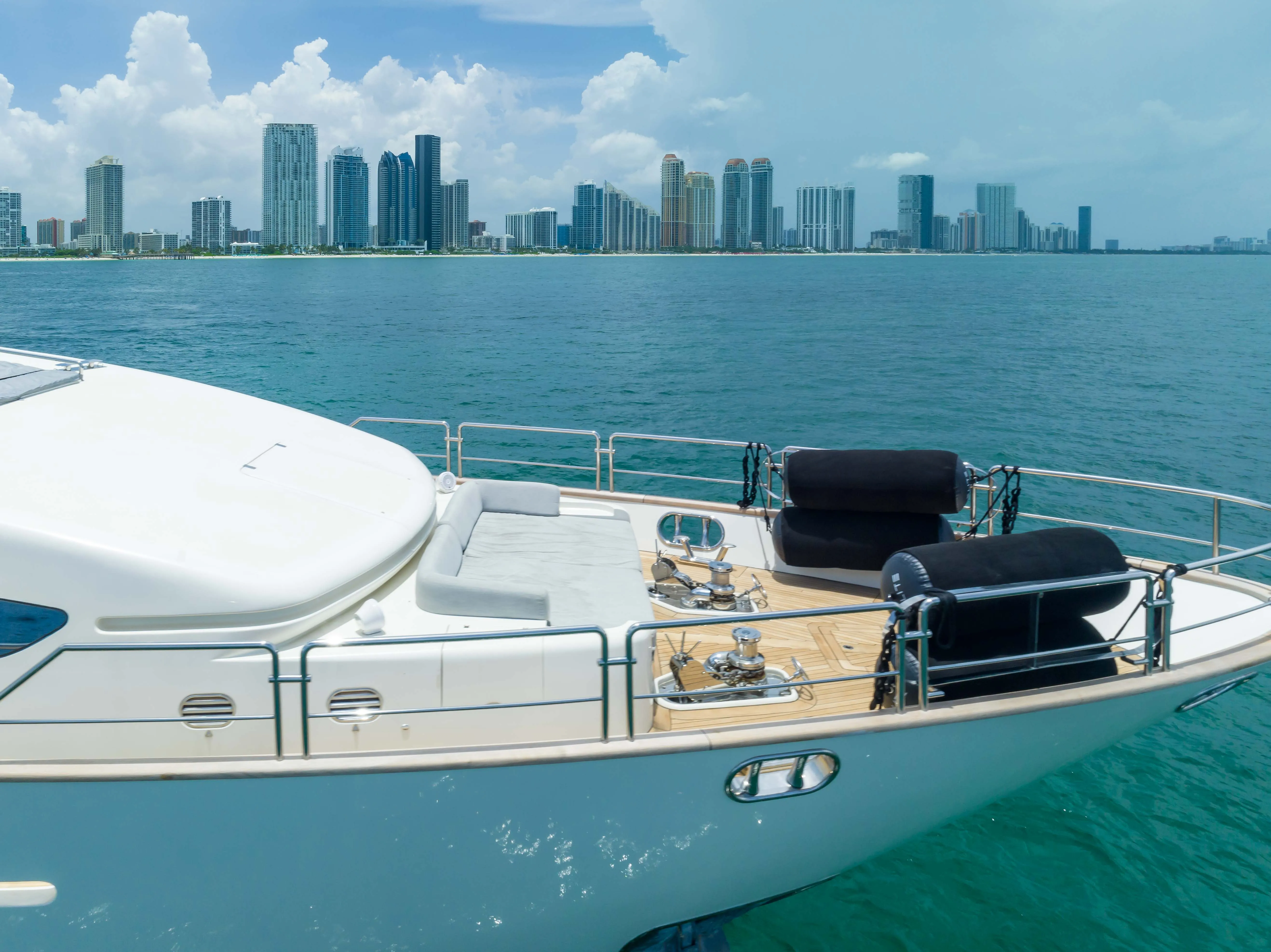 116' Azimut — image 9