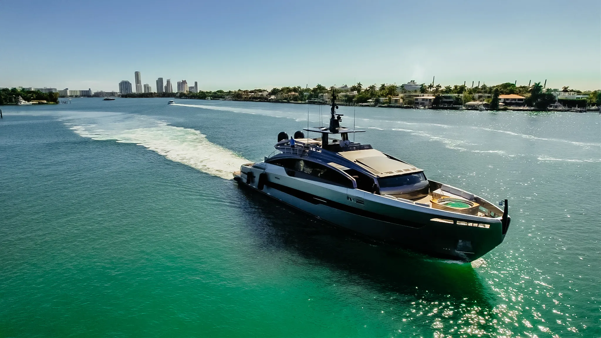 116' Pershing image 1