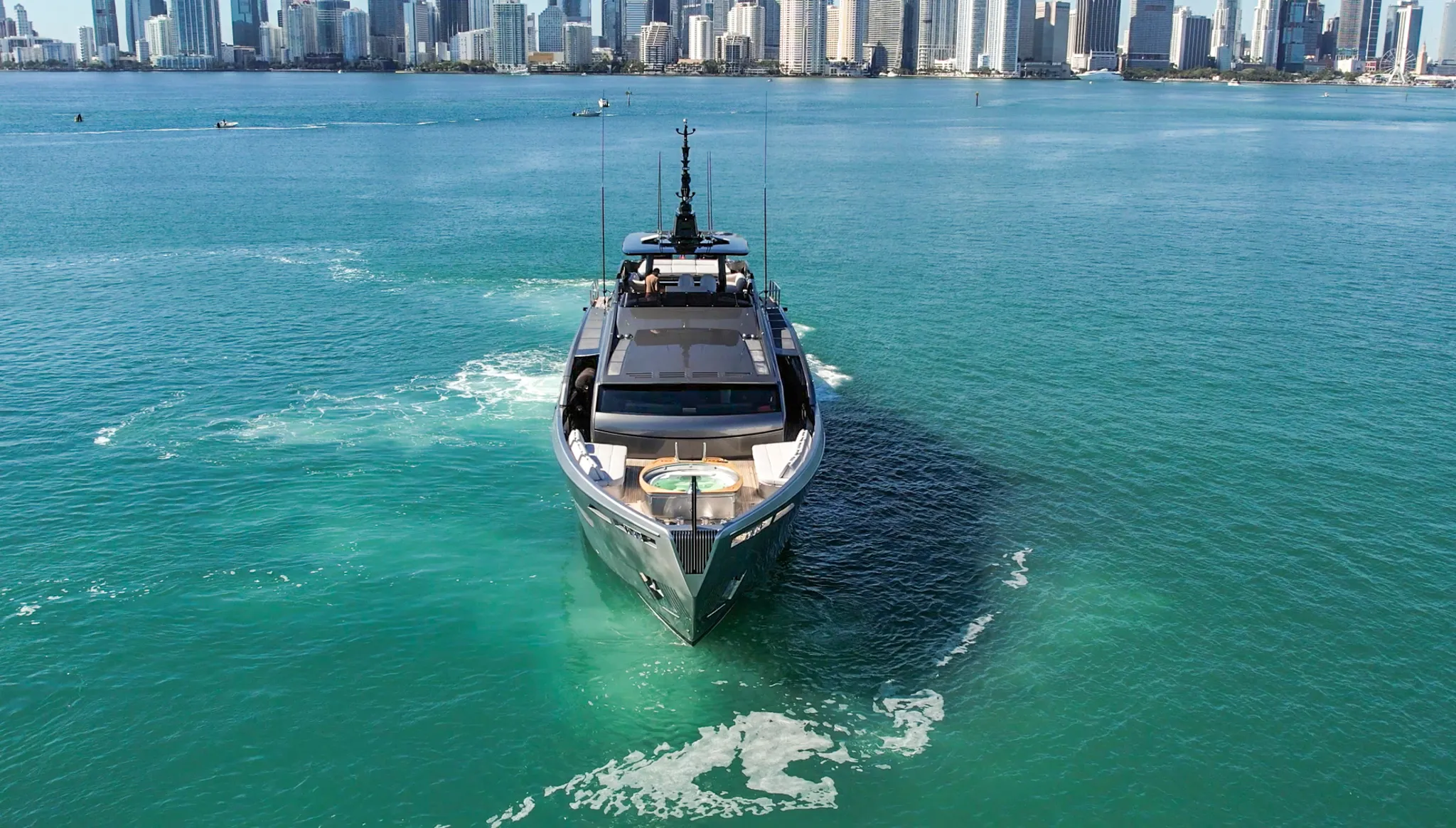 116' Pershing — image 30
