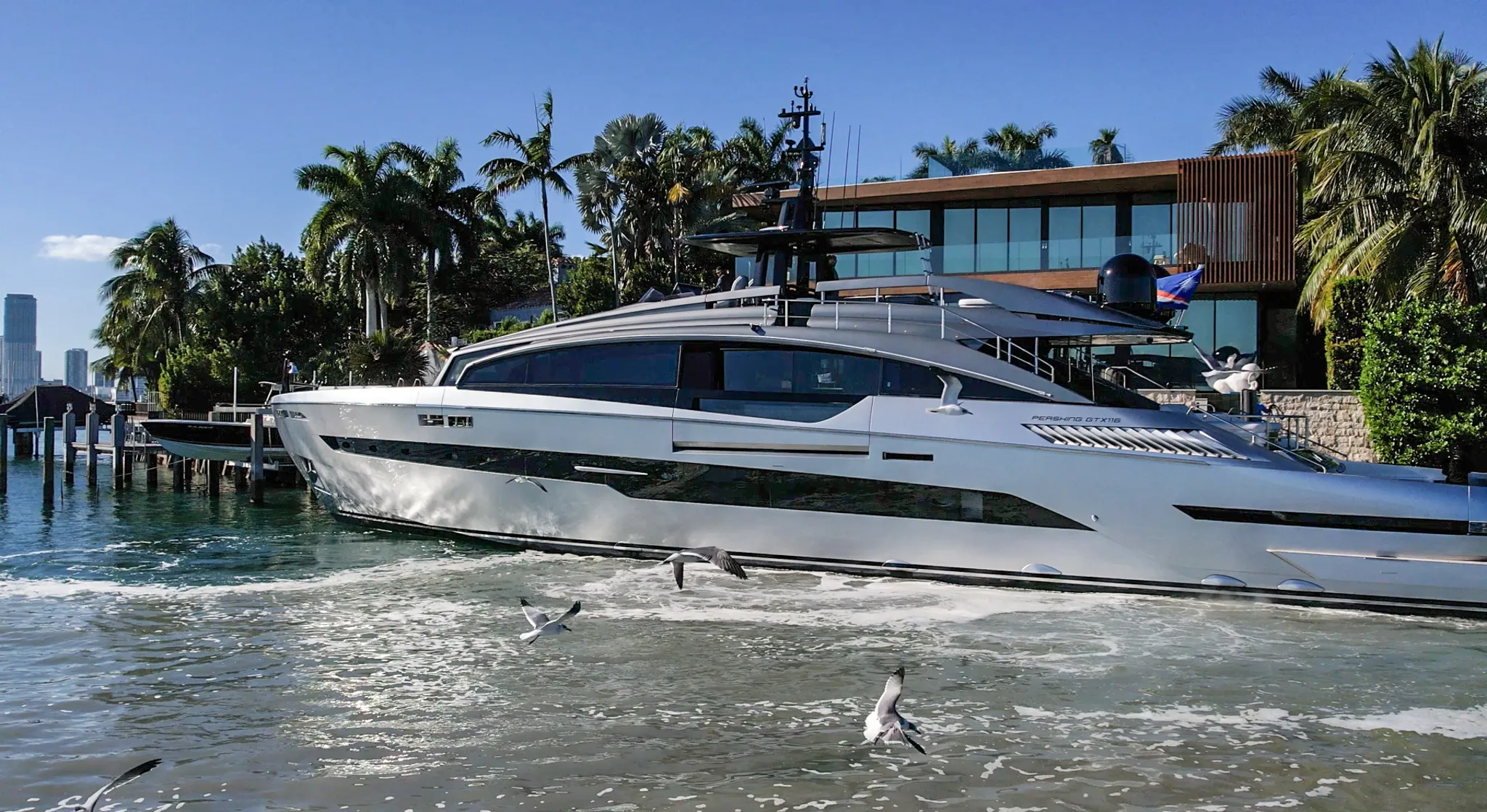 116' Pershing — image 41