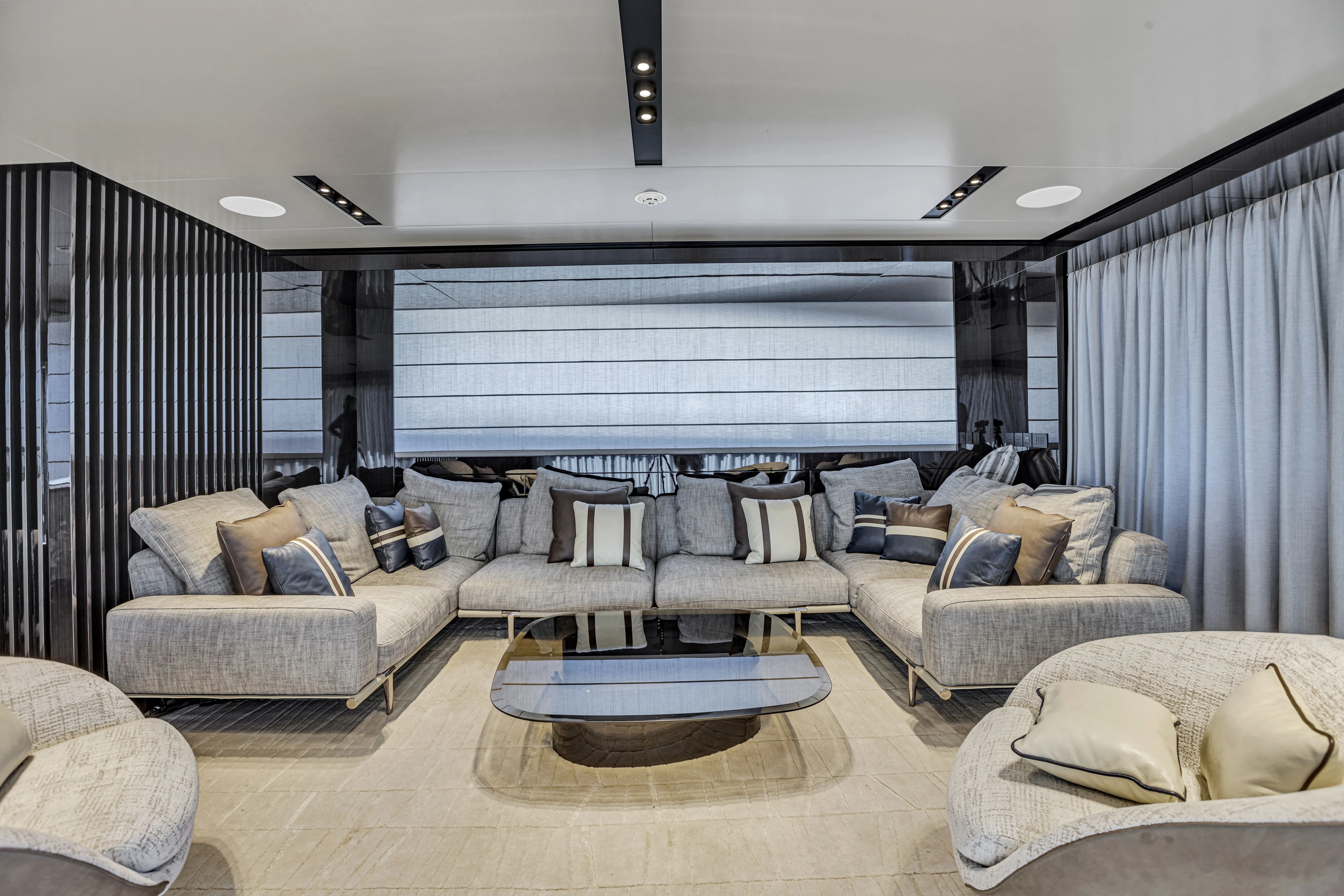 116' Pershing — image 46