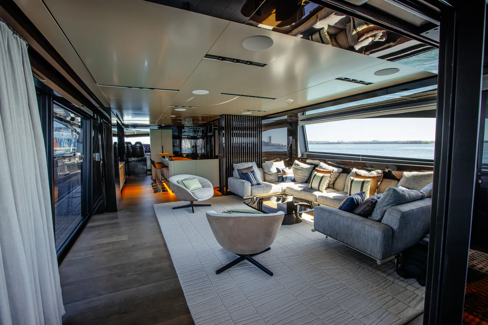 116' Pershing — image 49