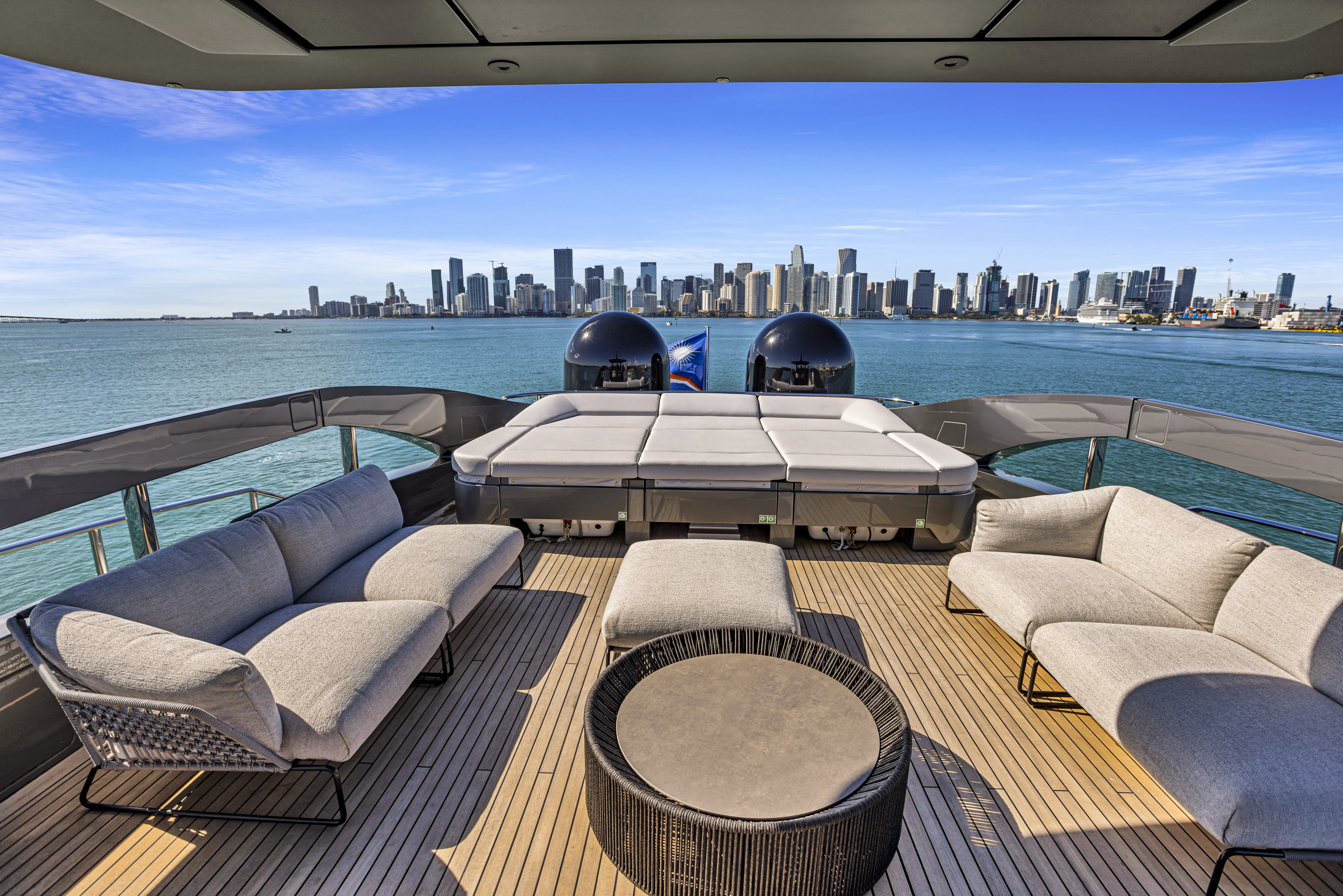 116' Pershing — image 50