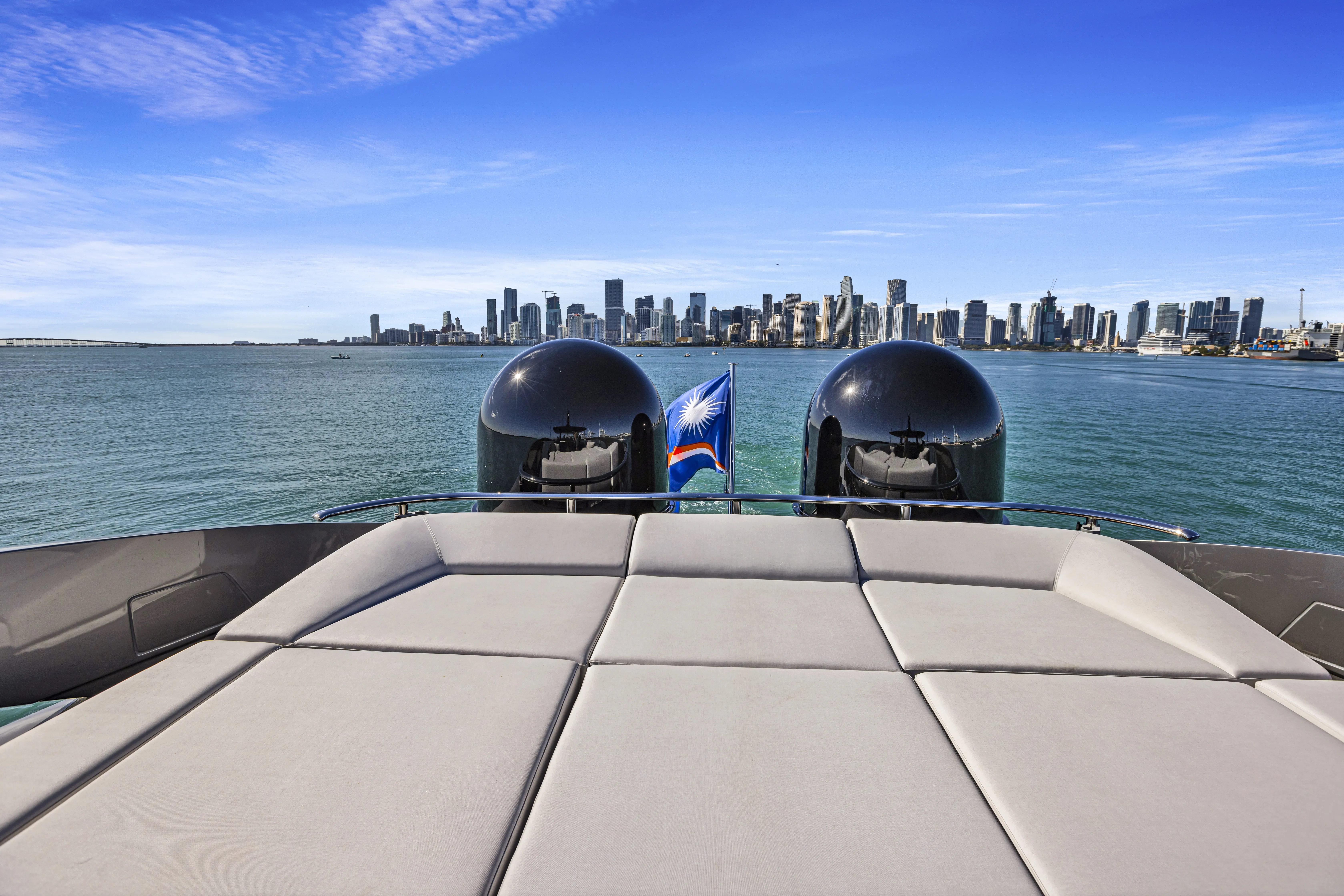 116' Pershing — image 52