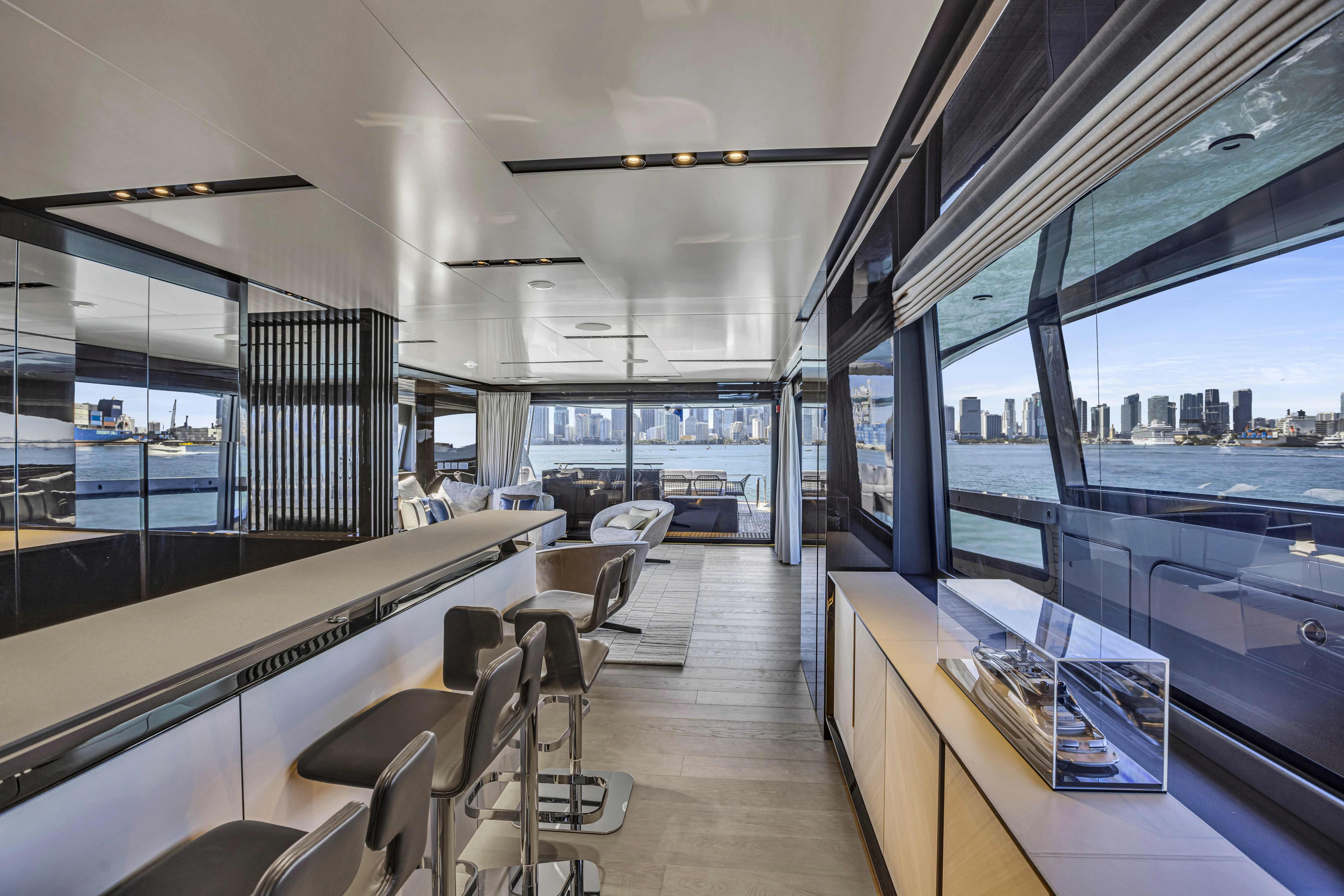 116' Pershing — image 56