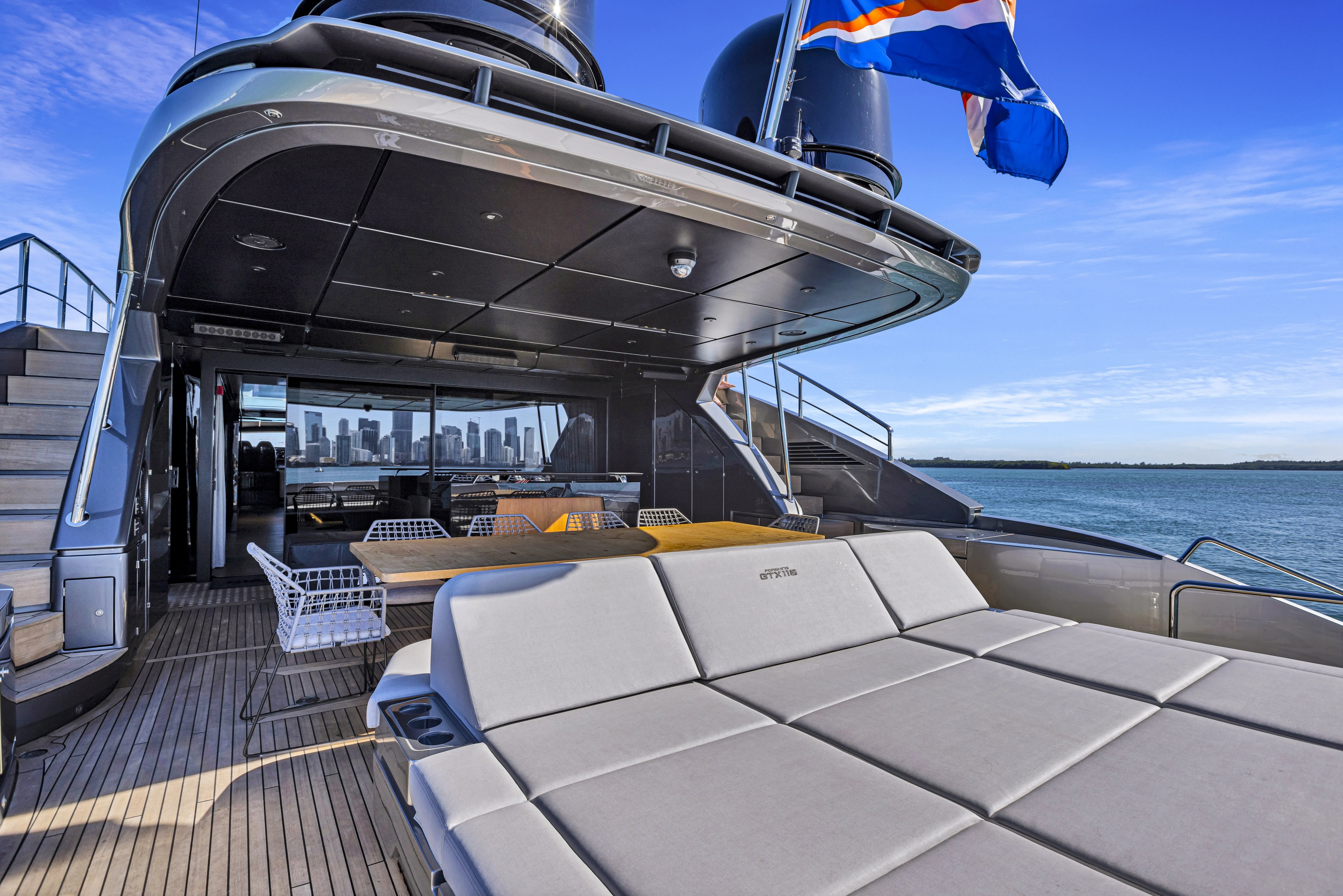 116' Pershing — image 76