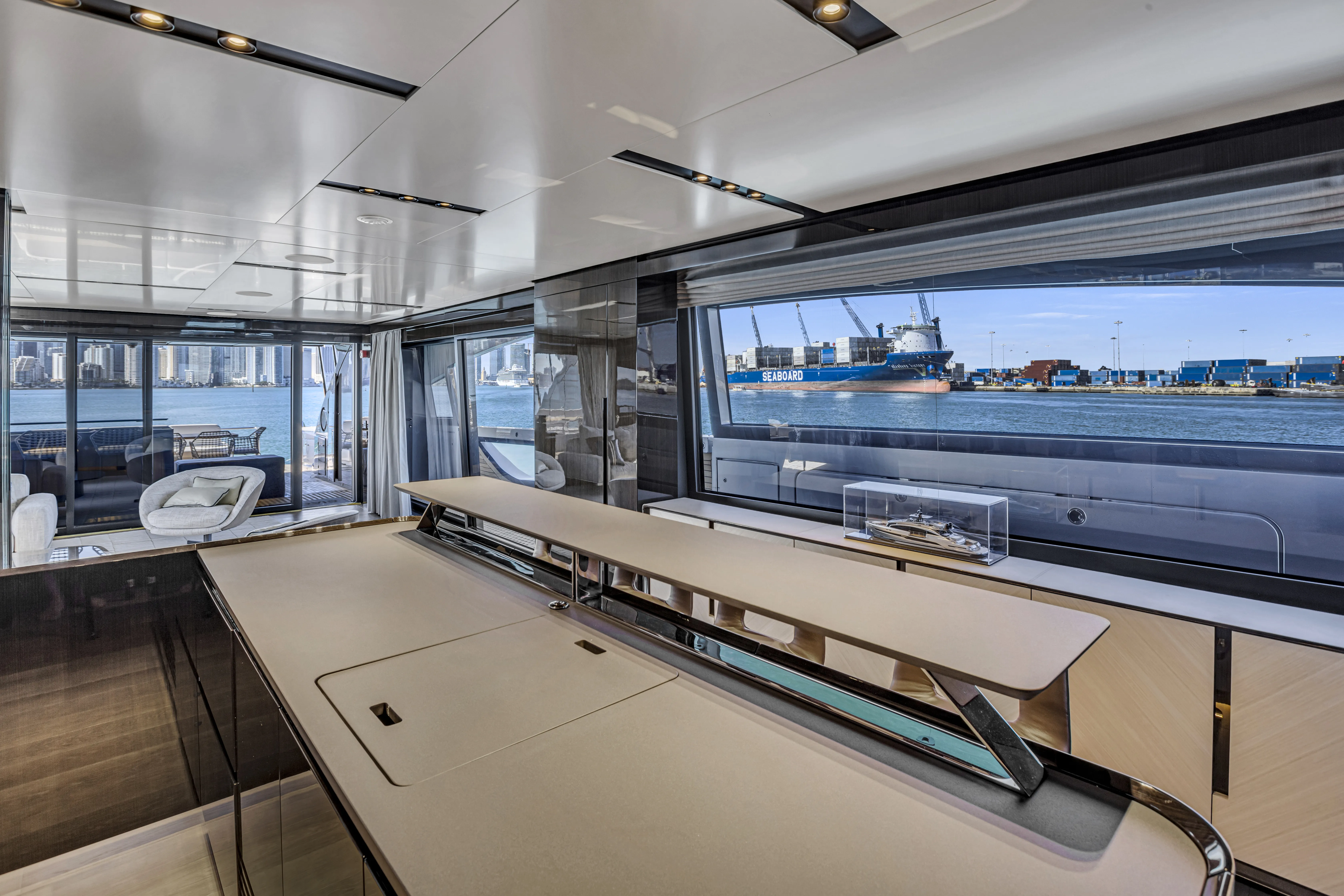 116' Pershing — image 81