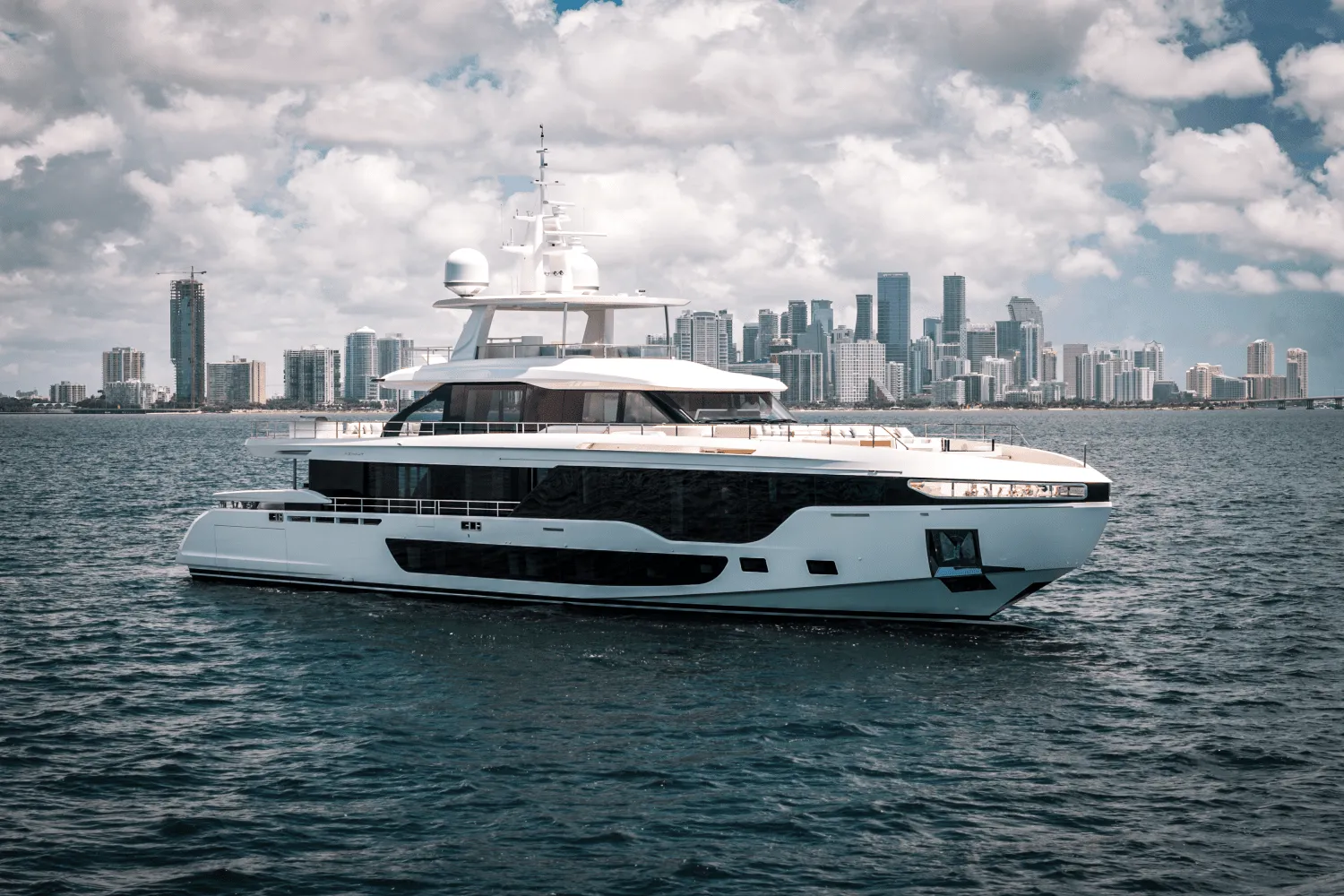 118' Azimut 2024 image 1