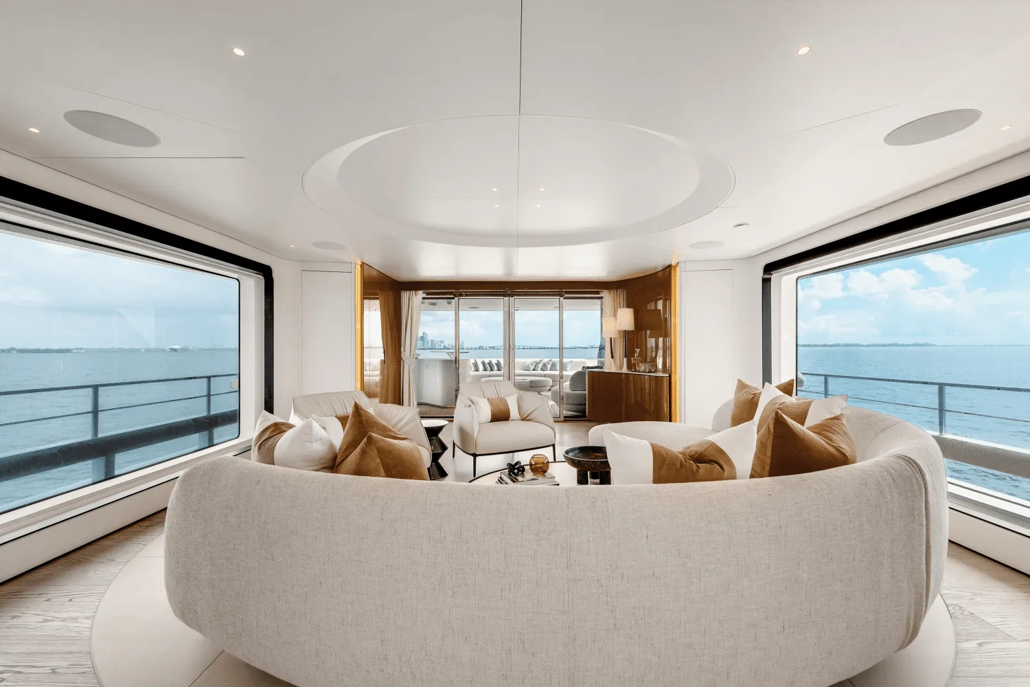 118' Azimut 2024 image 2