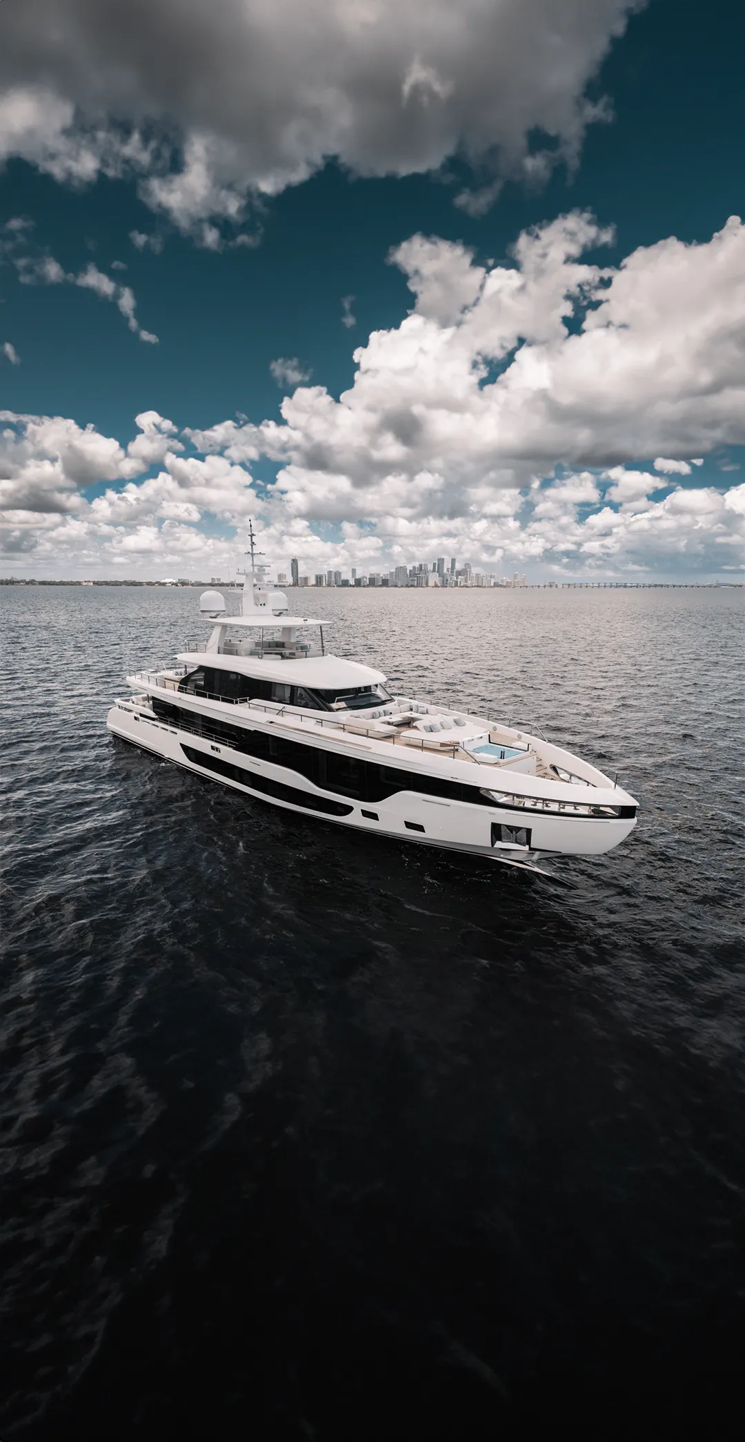 118' Azimut 2024 — image 40