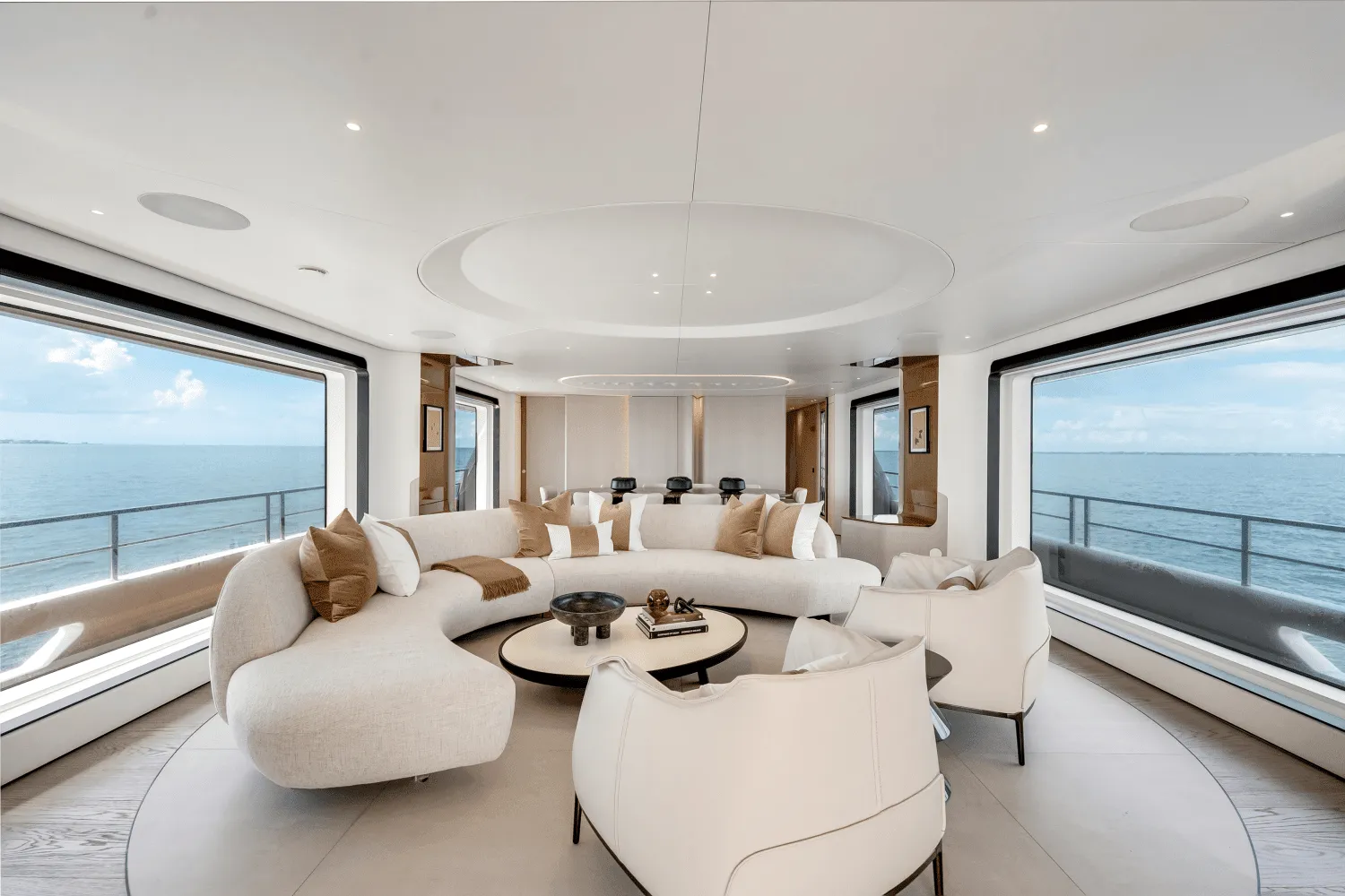 118' Azimut 2024 — image 41