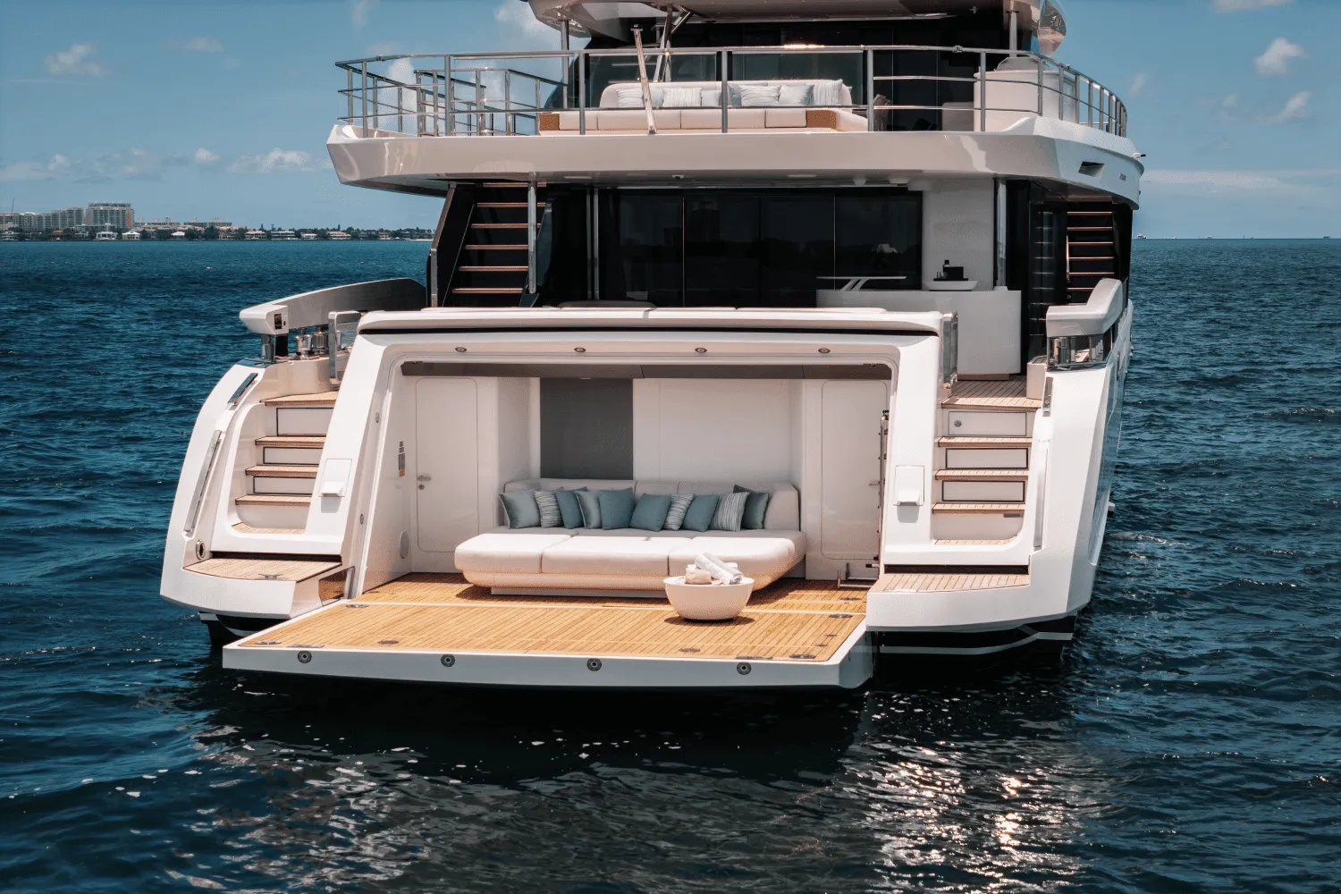 118' Azimut 2024 — image 44