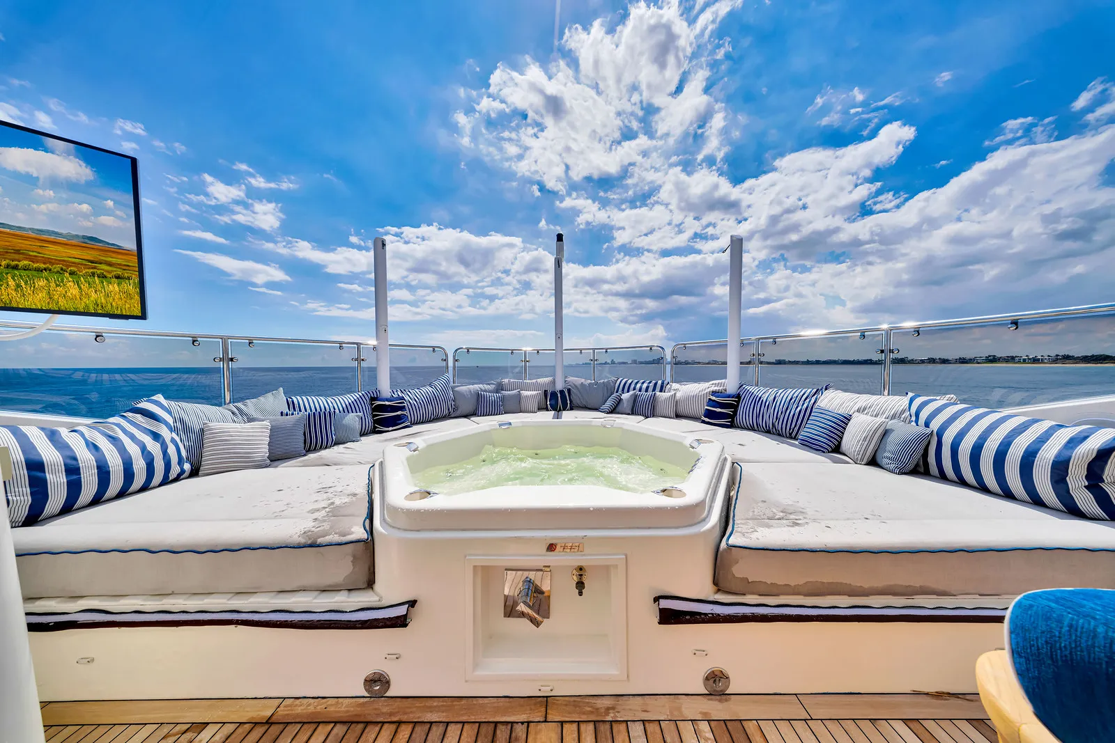 121' Sunseeker — image 14