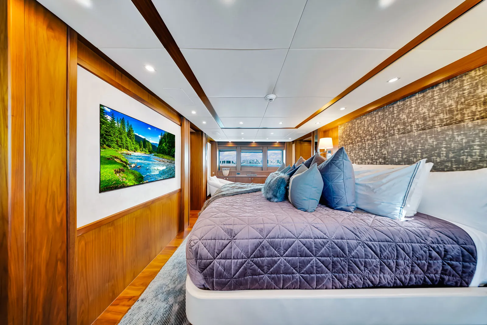 121' Sunseeker — image 32