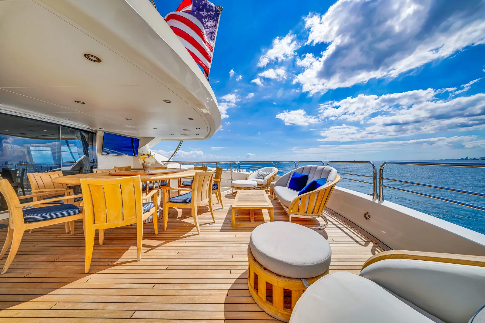121' Sunseeker — image 9