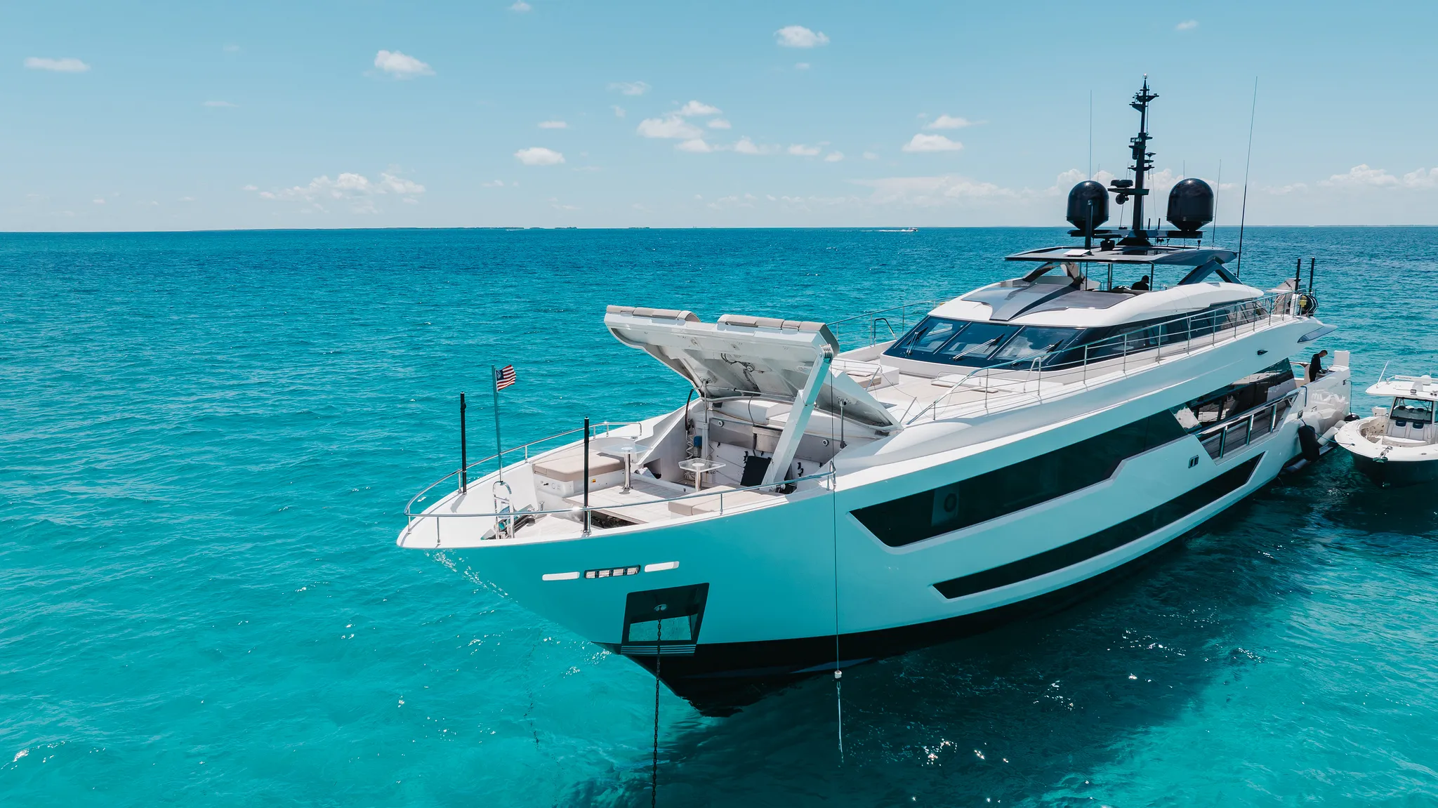 125' Custom Line — image 28