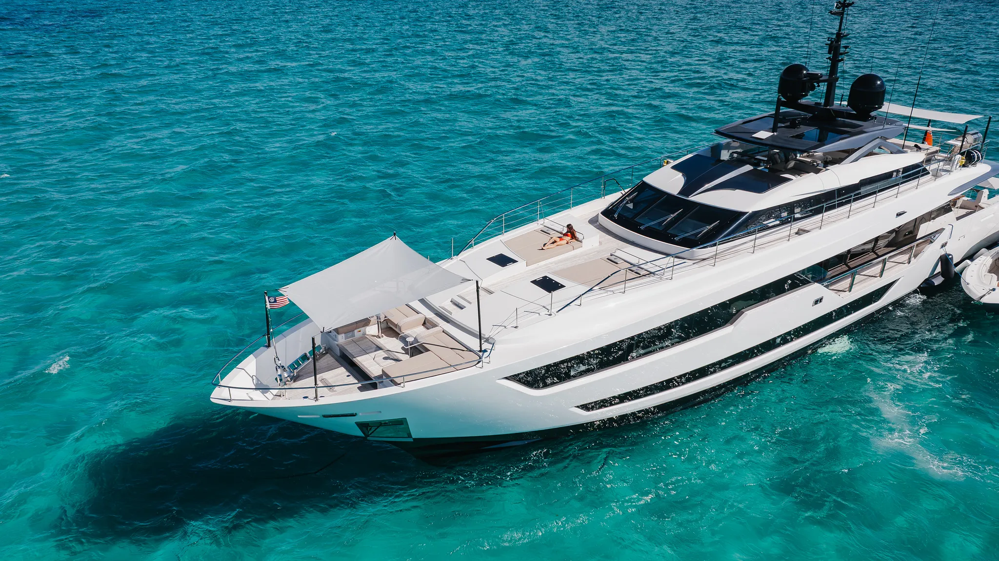 125' Custom Line — image 35