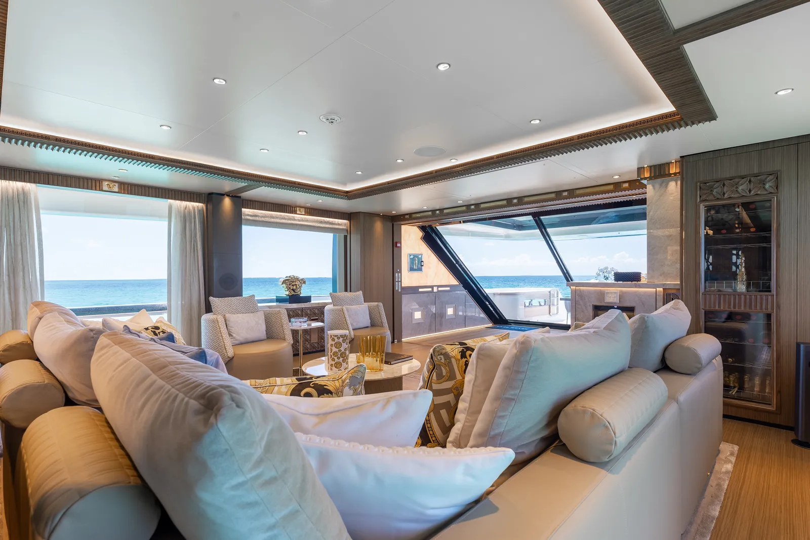 125' Custom Line — image 57