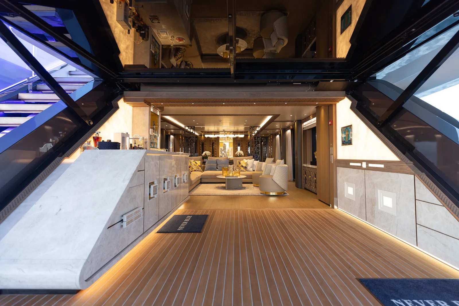 125' Custom Line — image 95
