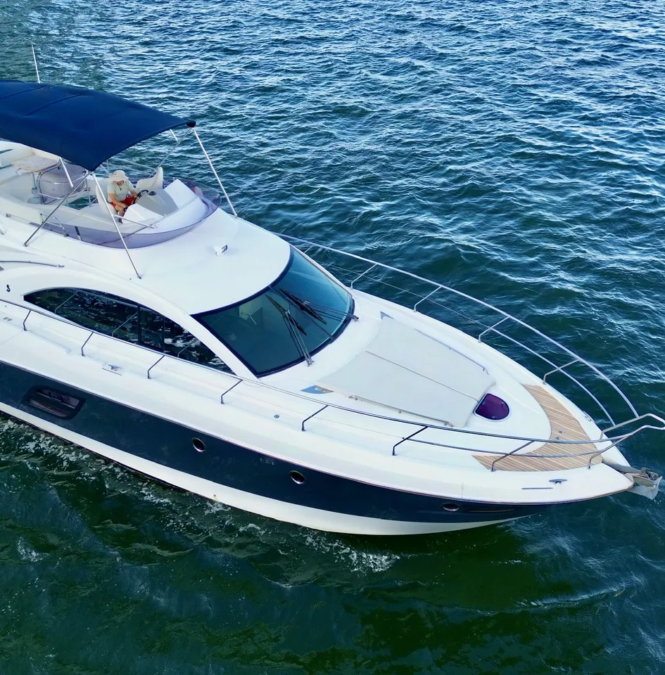 52' Beneteau — image 18