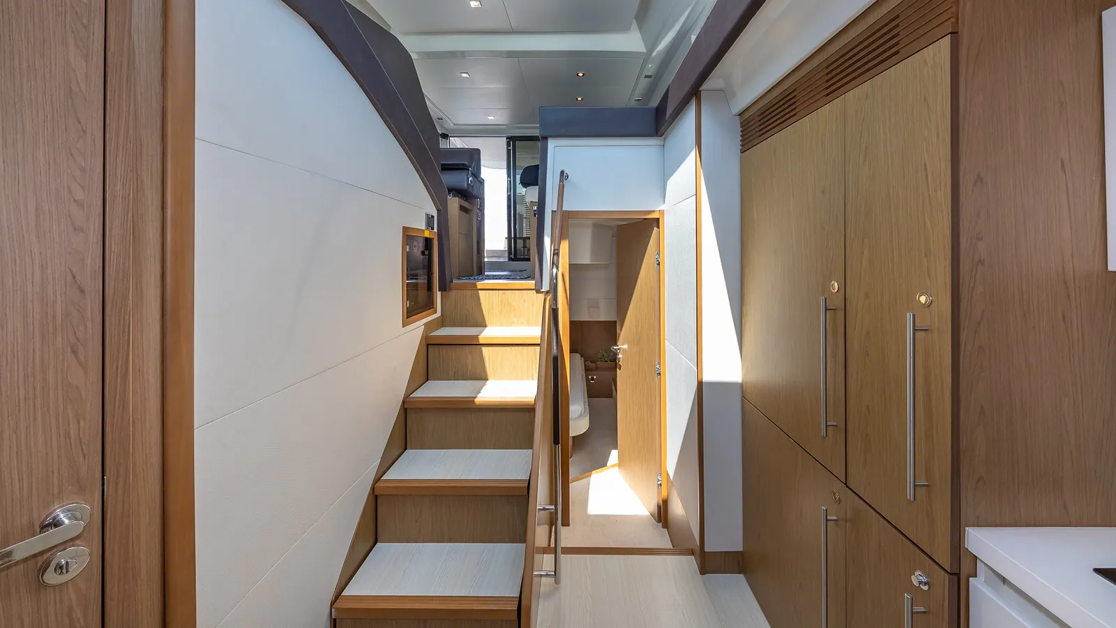 52' Beneteau — image 7