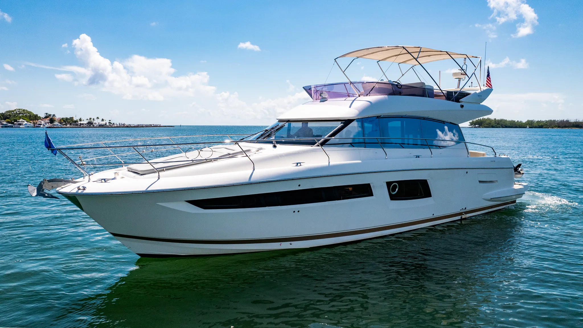 52' Prestige — image 10