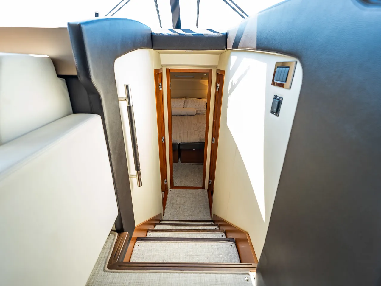 52' Prestige — image 29