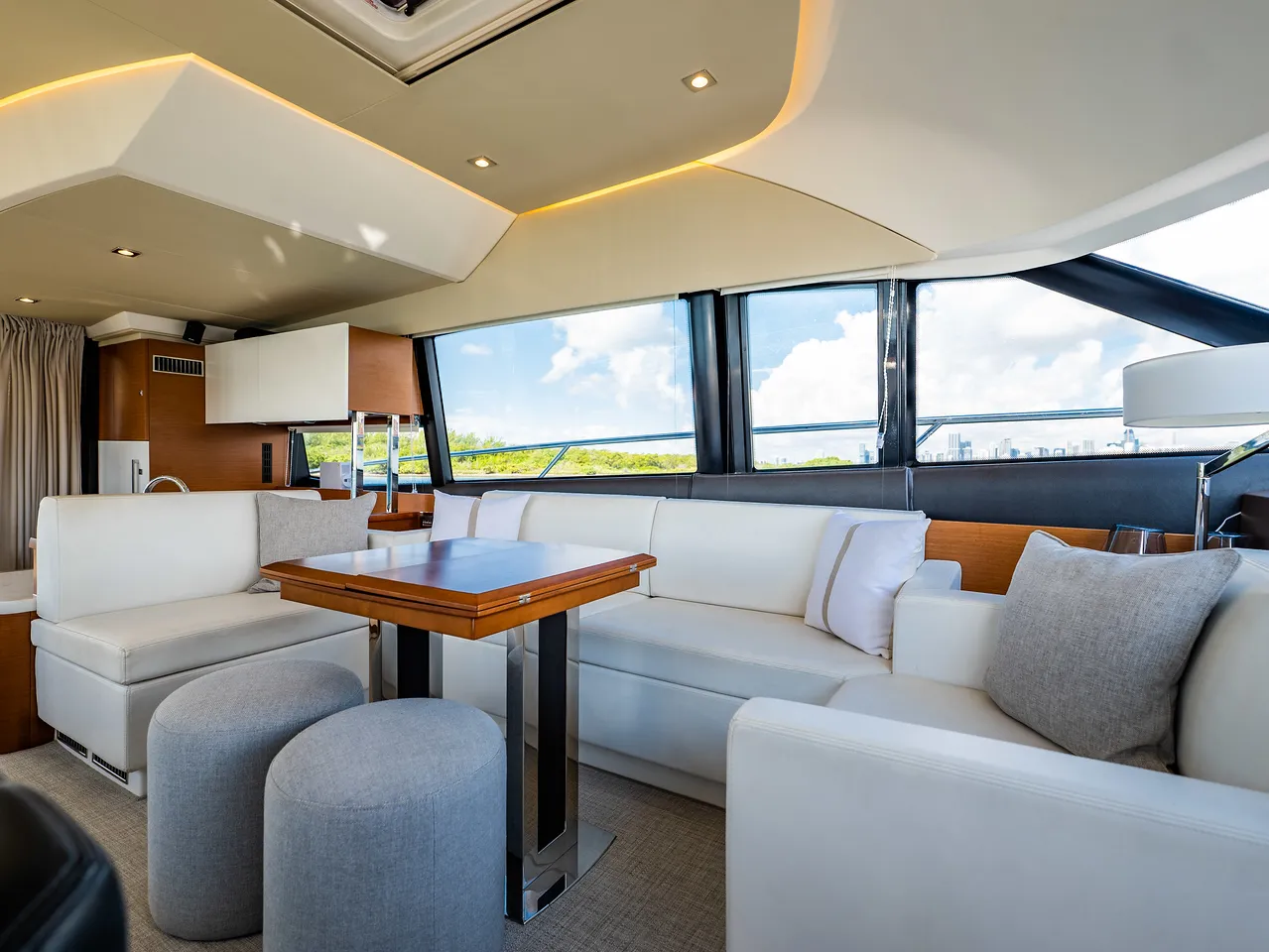 52' Prestige — image 56