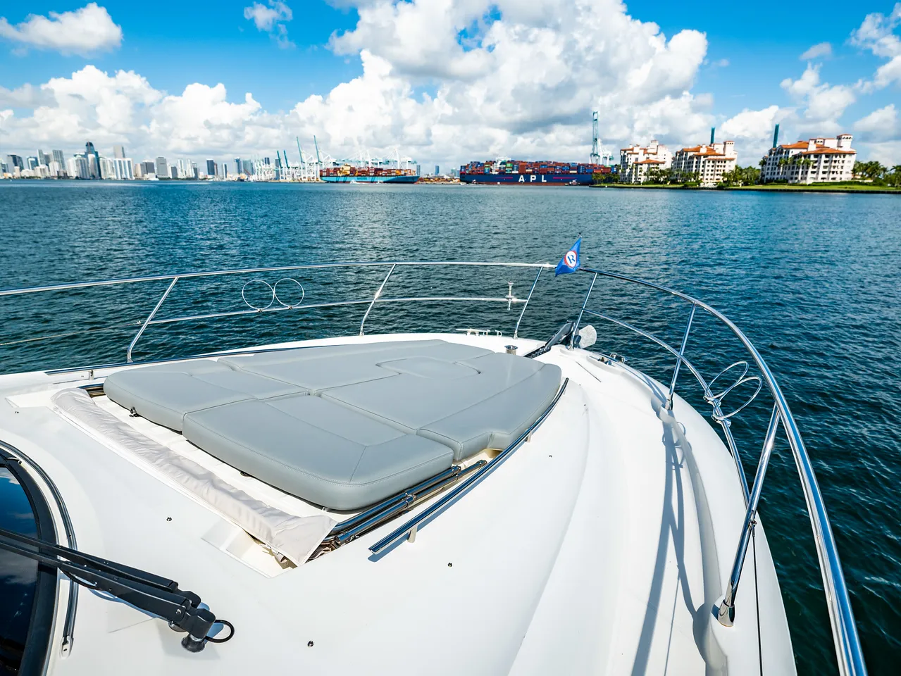 52' Prestige — image 68