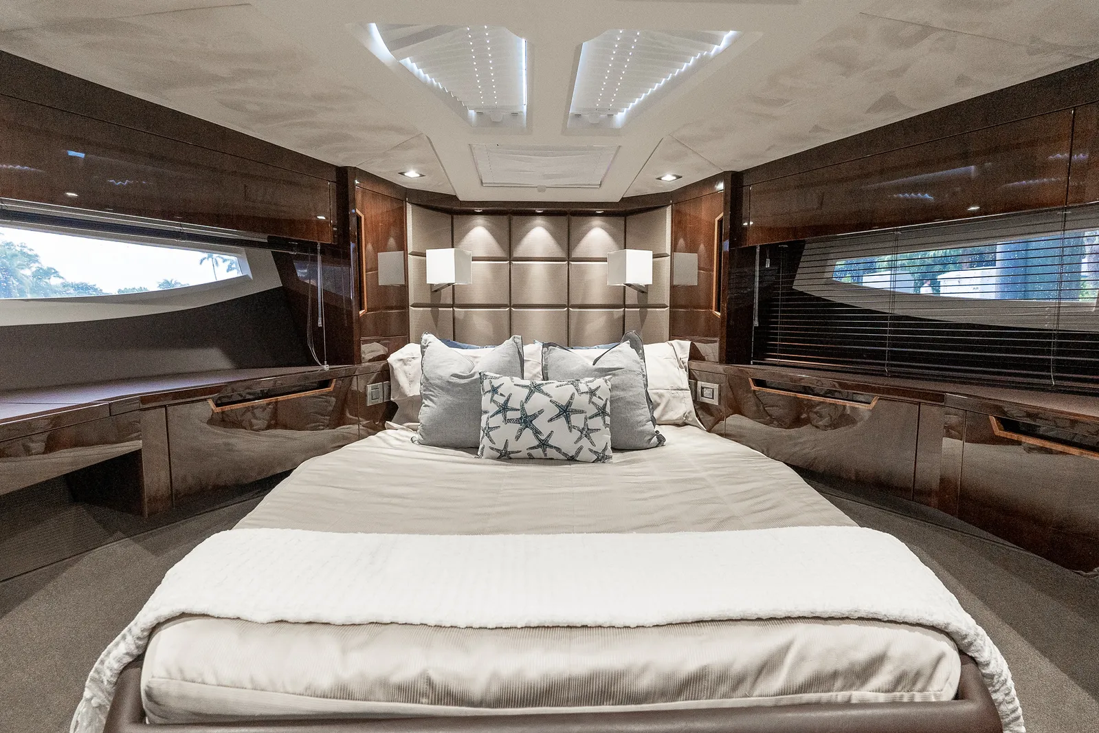 53' Galeon — image 8