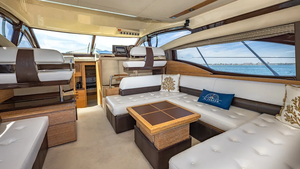 55' Azimut — image 10