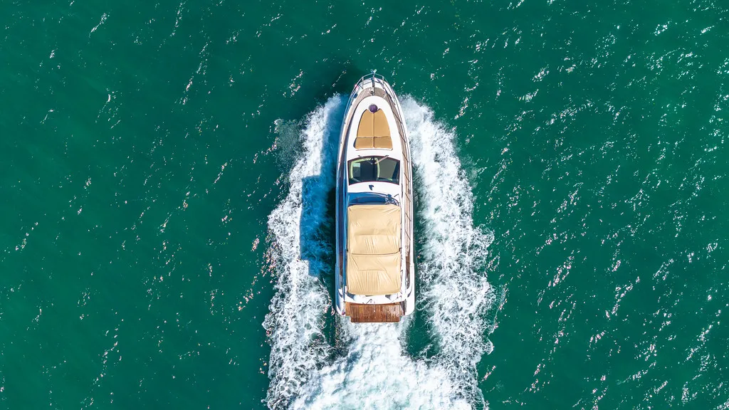55' Azimut image 2