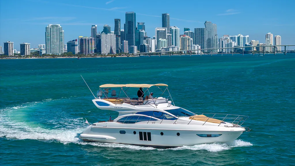 55' Azimut — image 7