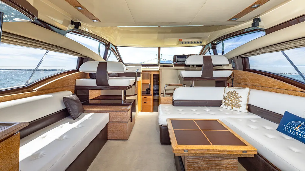 55' Azimut — image 9