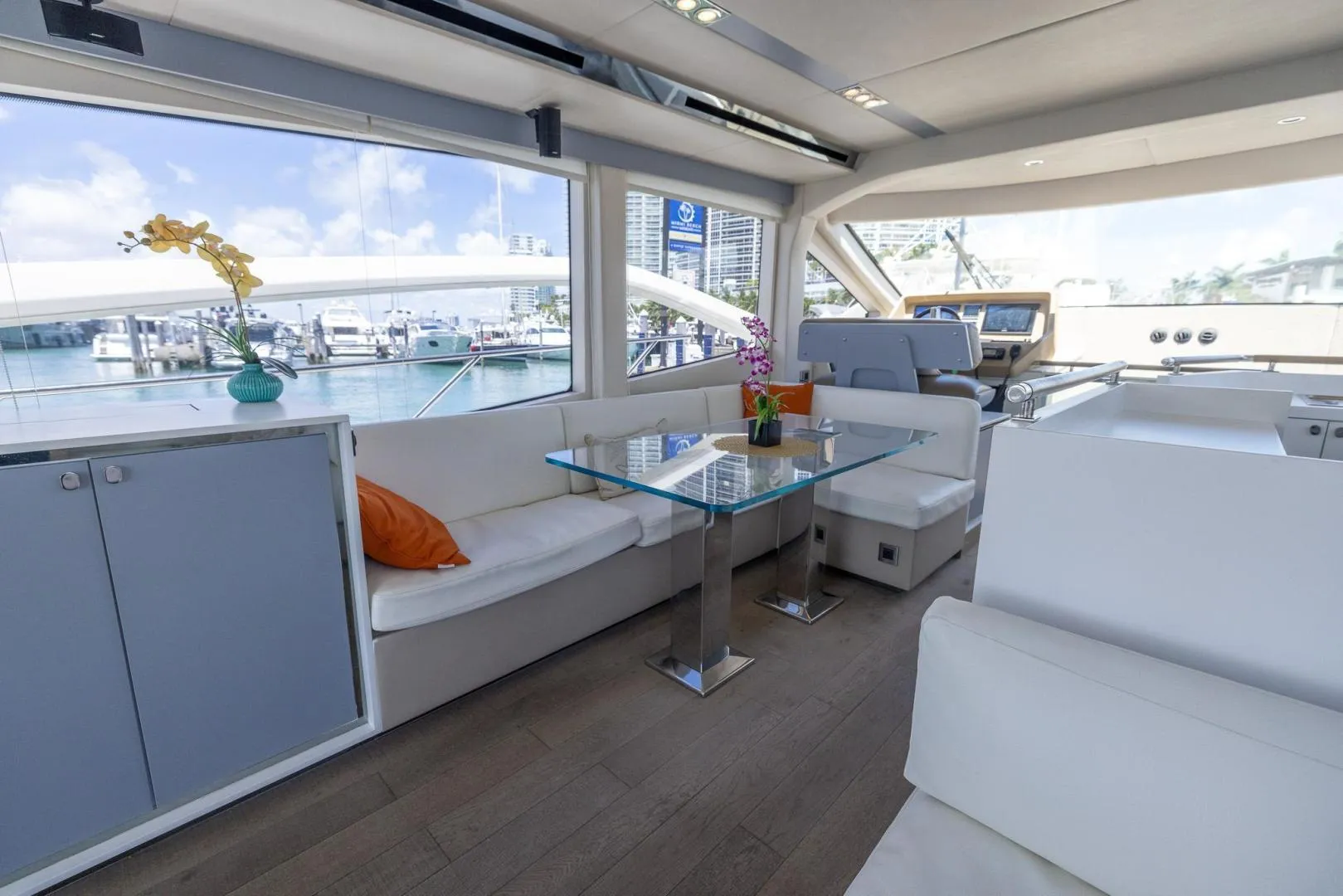 65' Numarine 2016 — image 14