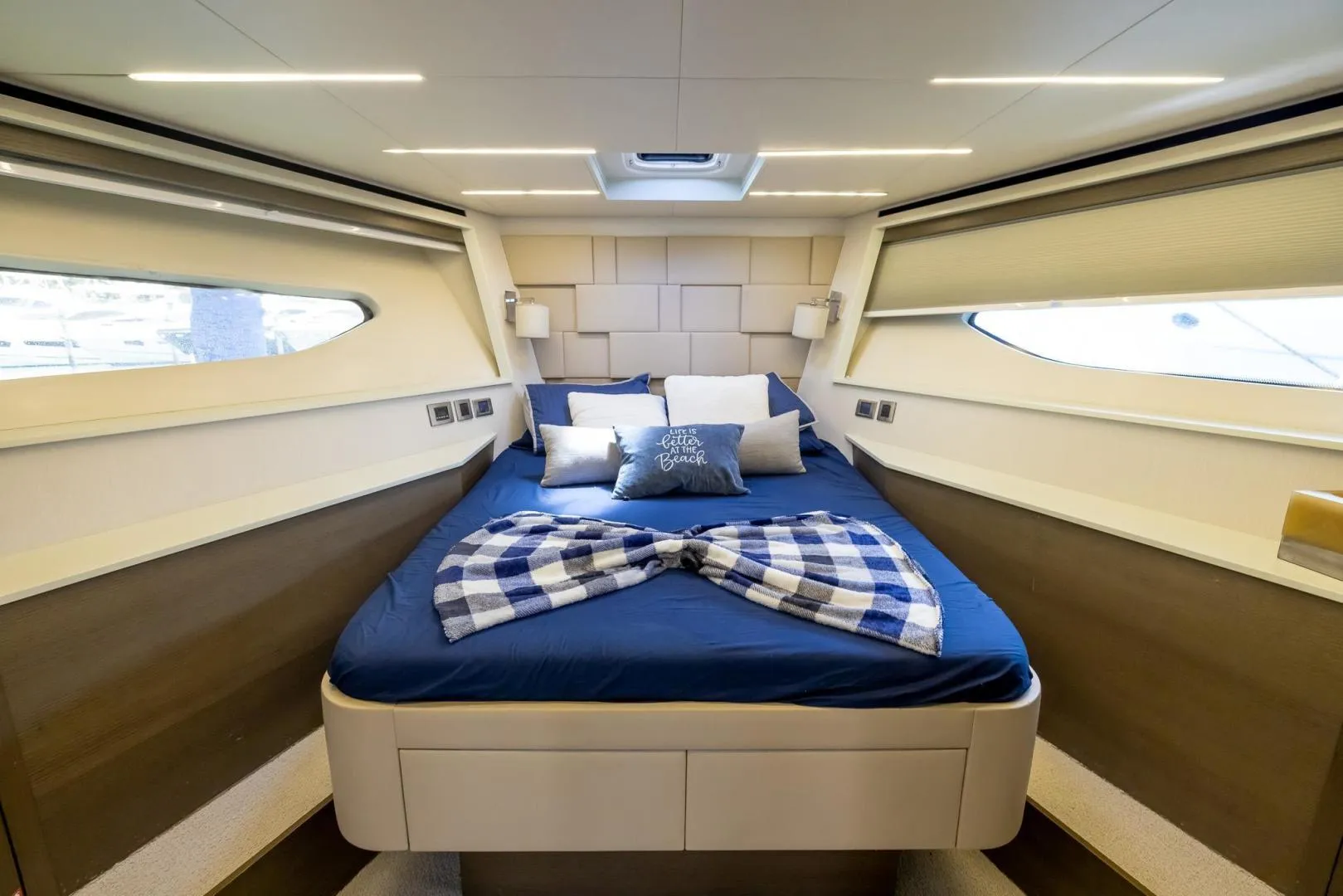 65' Numarine 2016 — image 16