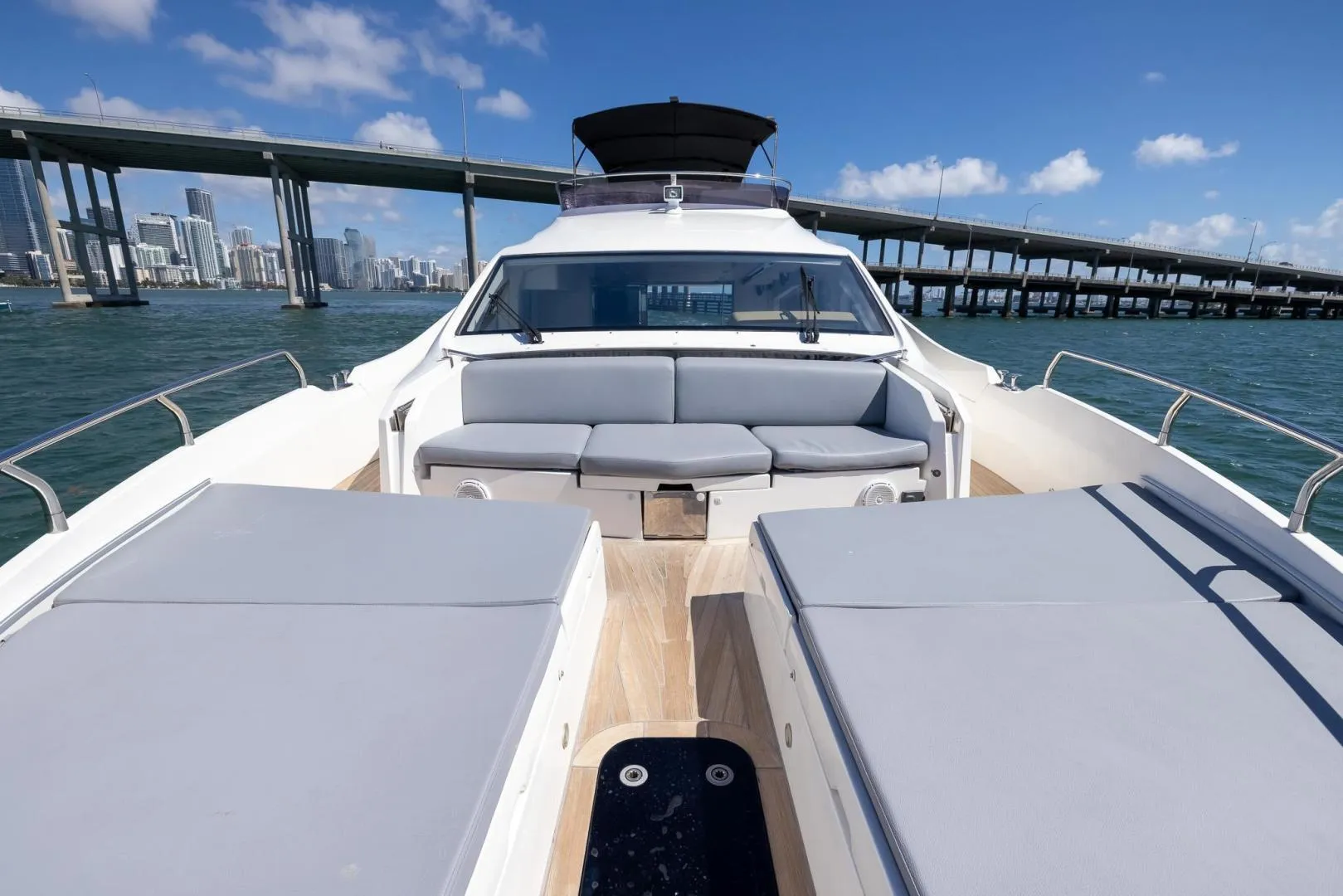 65' Numarine 2016 — image 19