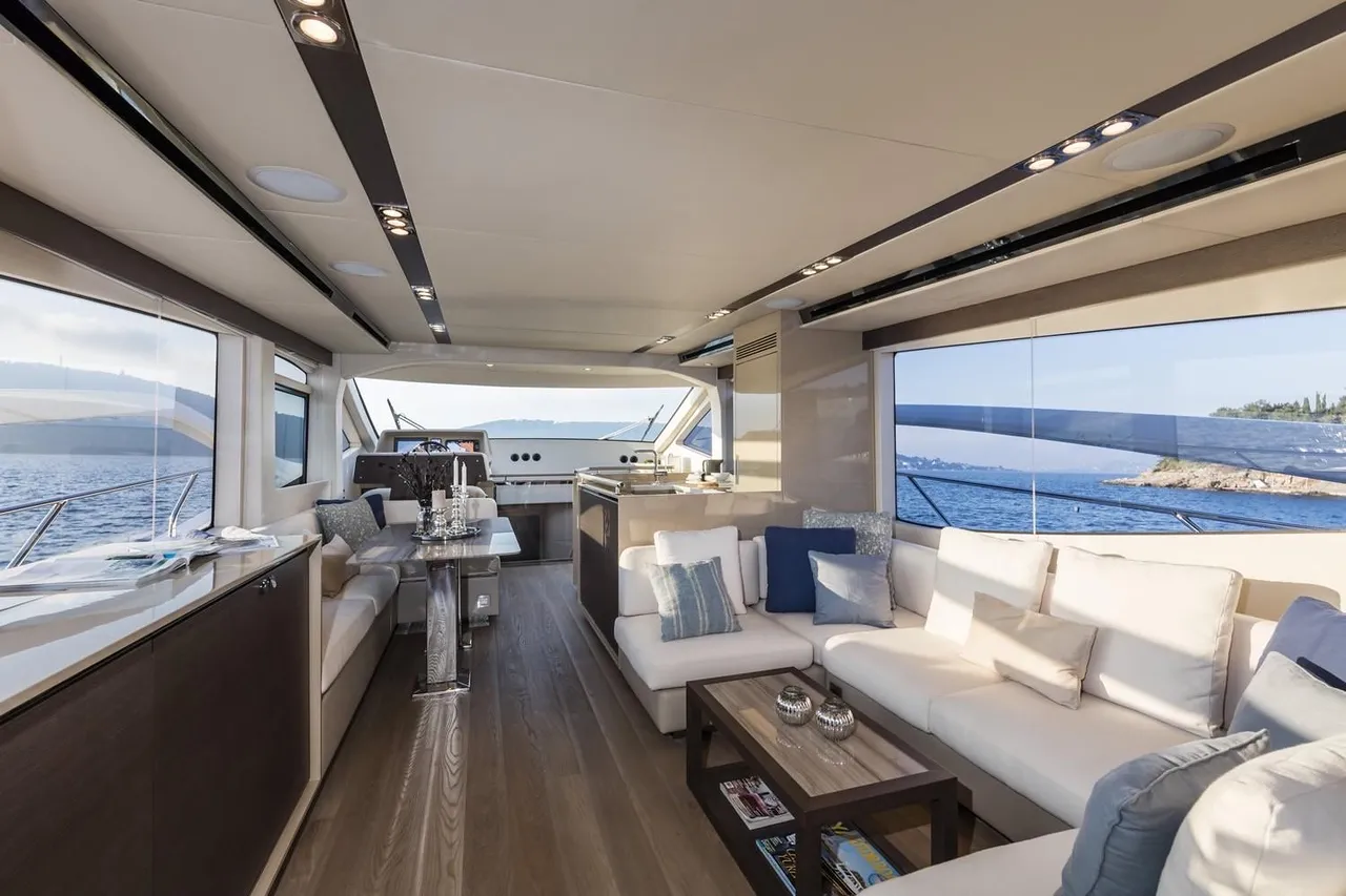 65' Numarine 2016 image 5