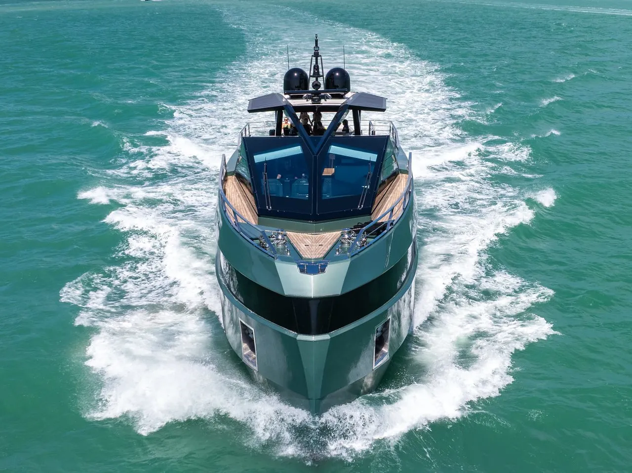 85' Wally image 1