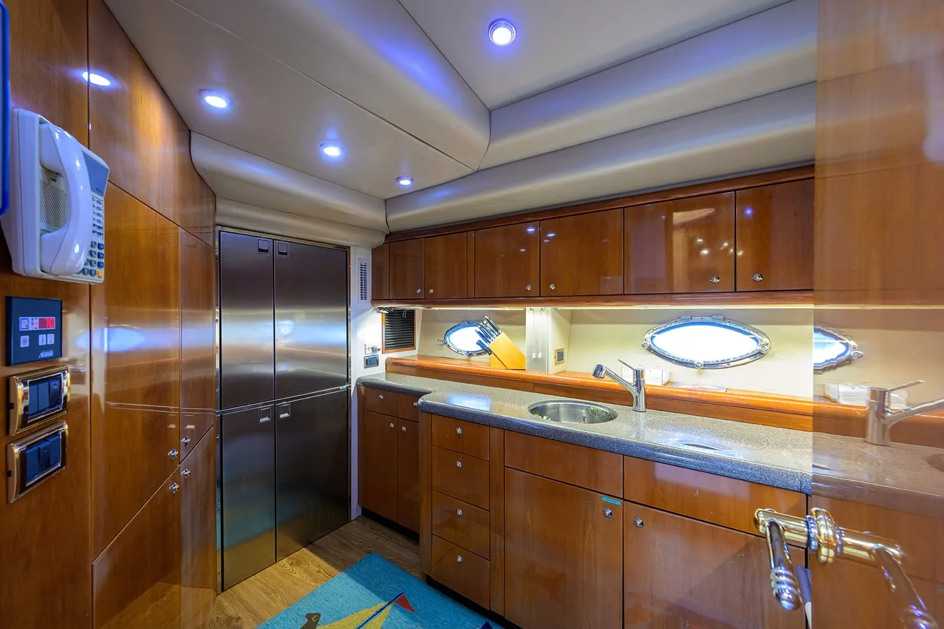 88' Sunseeker — image 18